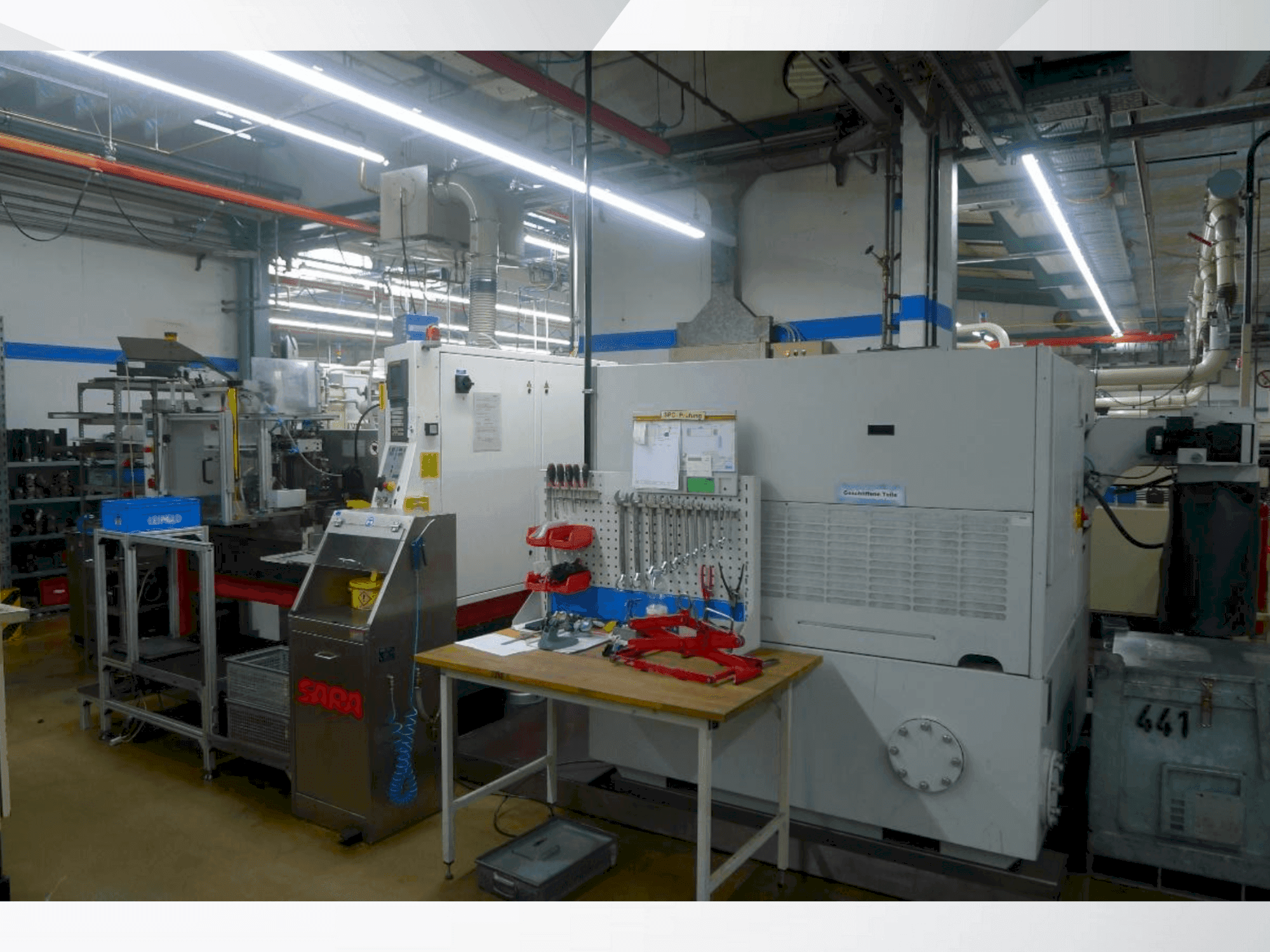 Seitenansicht der TSCHUDIN ecoLine 400 Maschine