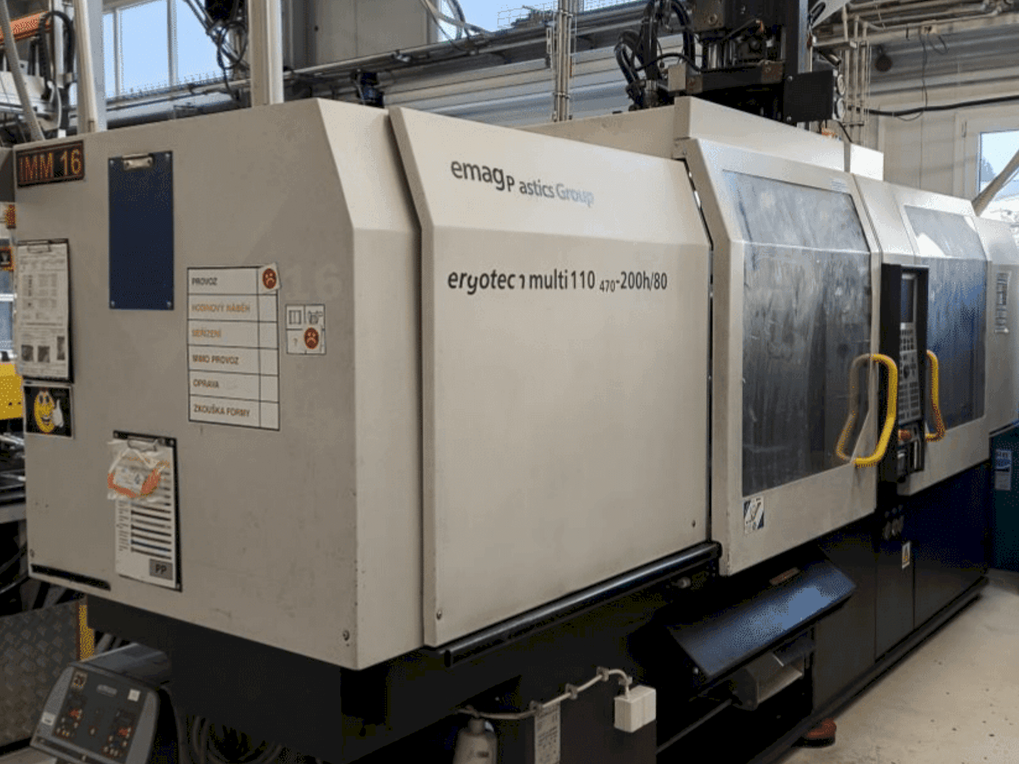 Frontansicht der DEMAG ERGOtech multi 110-470 Maschine