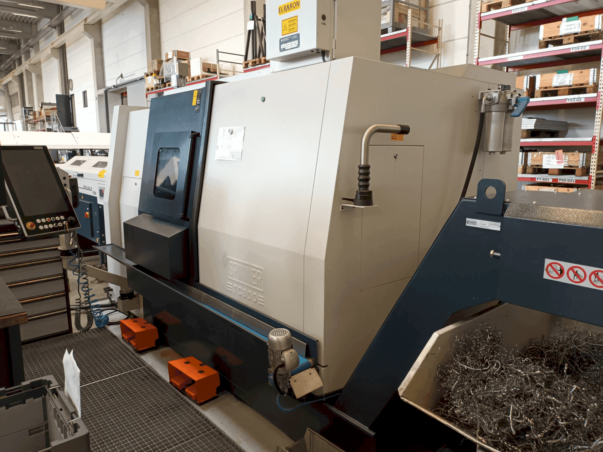 Frontansicht der SPINNER TC 800 Maschine