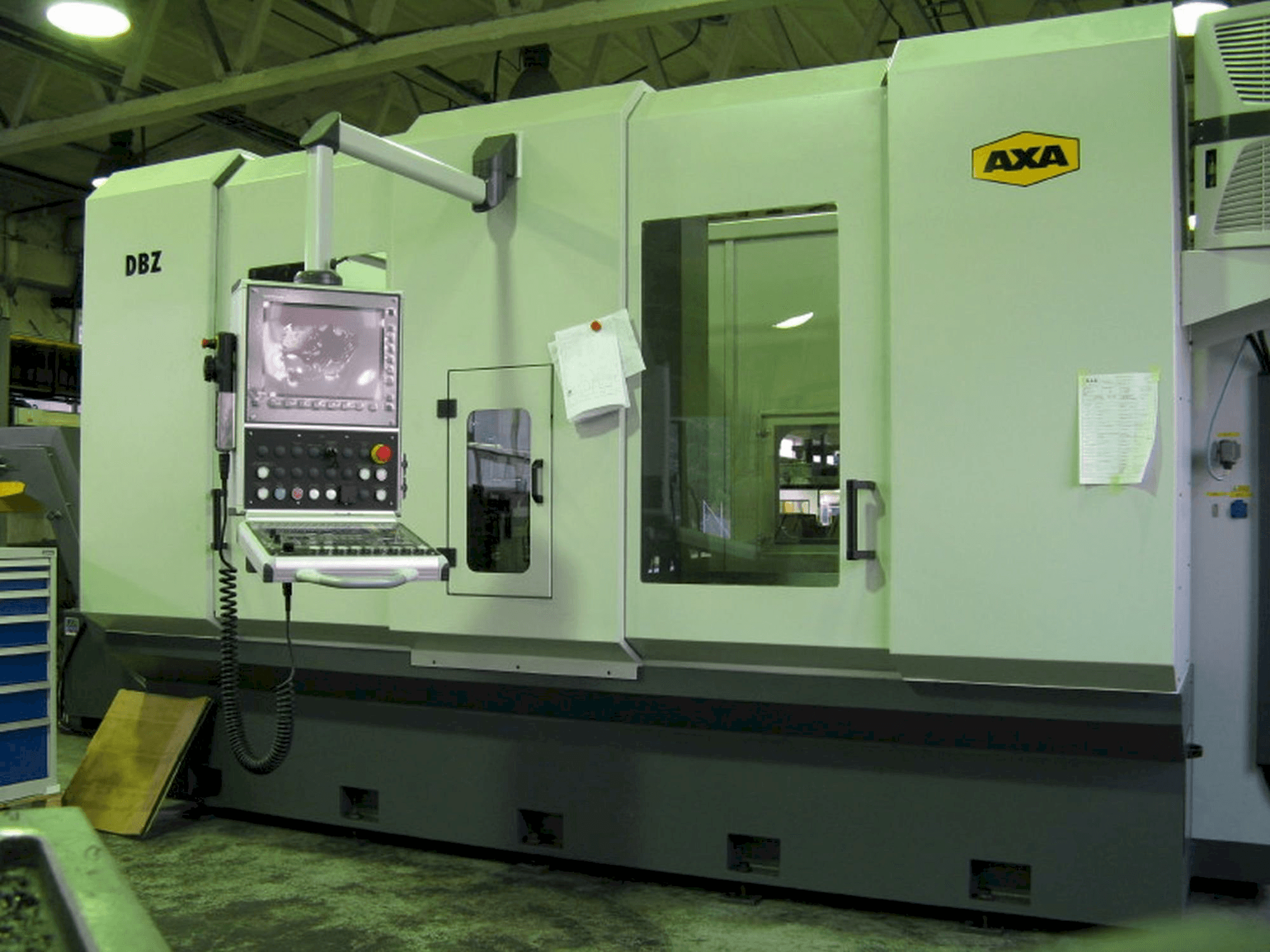Frontansicht der AXA DBZ Maschine