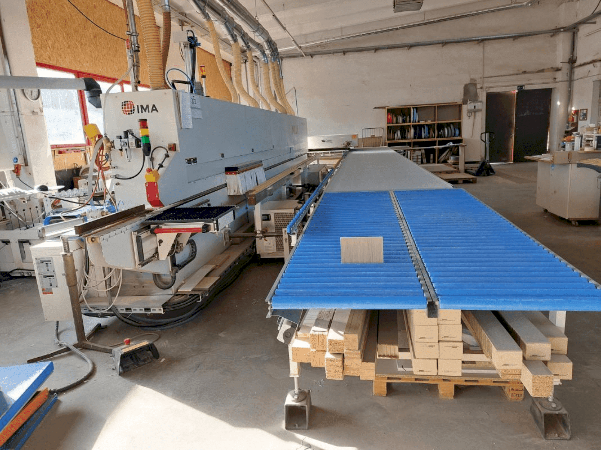 Frontansicht der IMA Contour/I/G80/R3/IMALUX (2017) Maschine