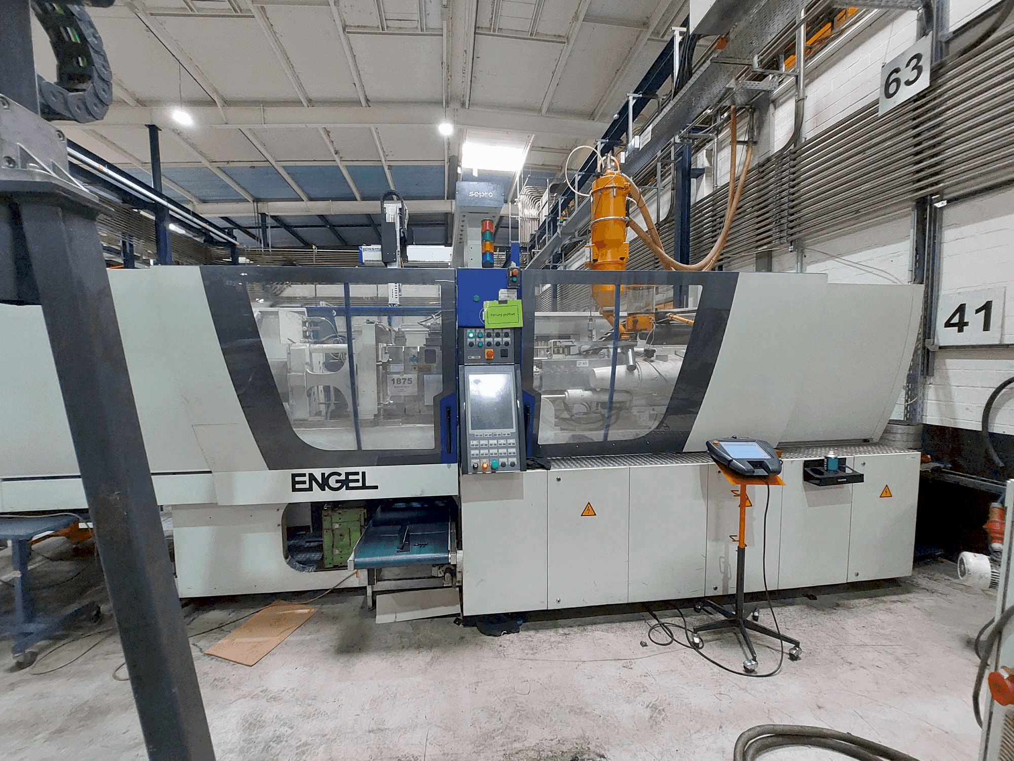 Frontansicht der Engel E Victory 740/160 Maschine