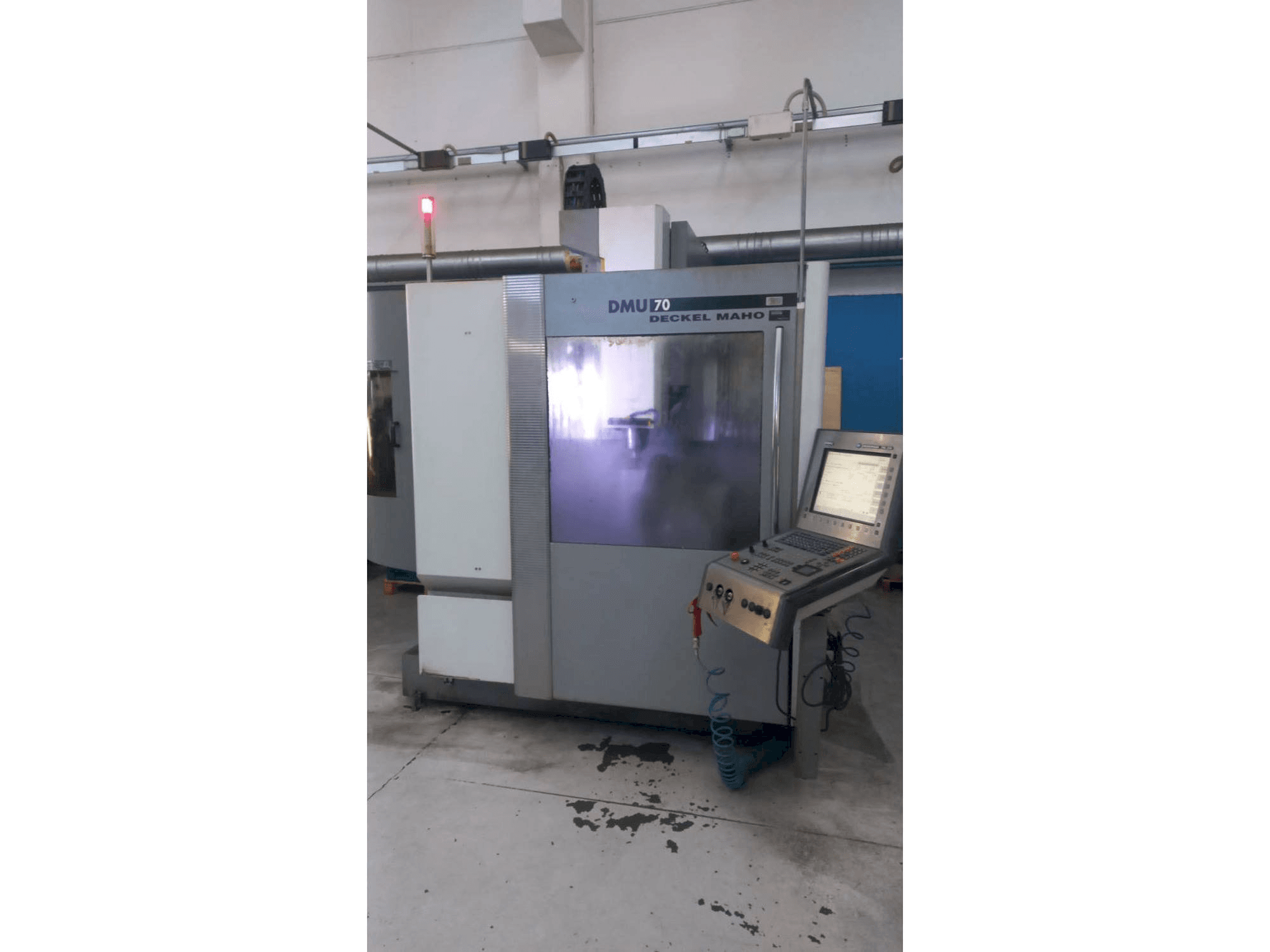 Frontansicht der DMG Maschine