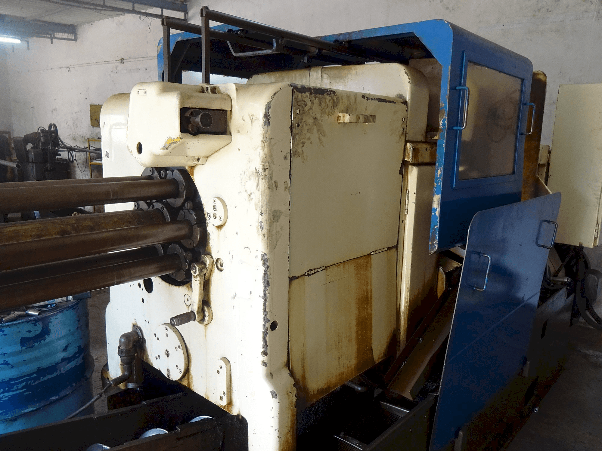 Rechte Ansicht der Wickman 1"x6 Maschine