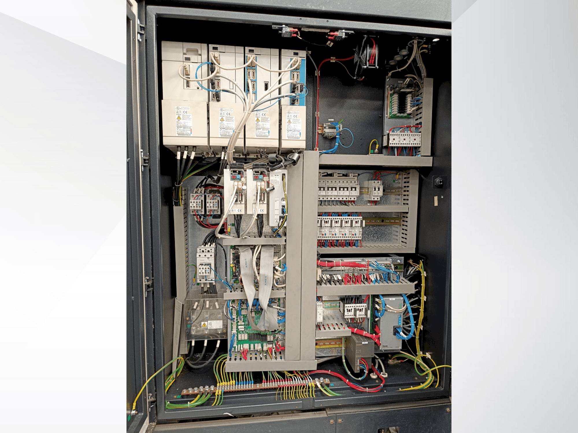 Ausschnitt der Mazak VTC-200C Maschine