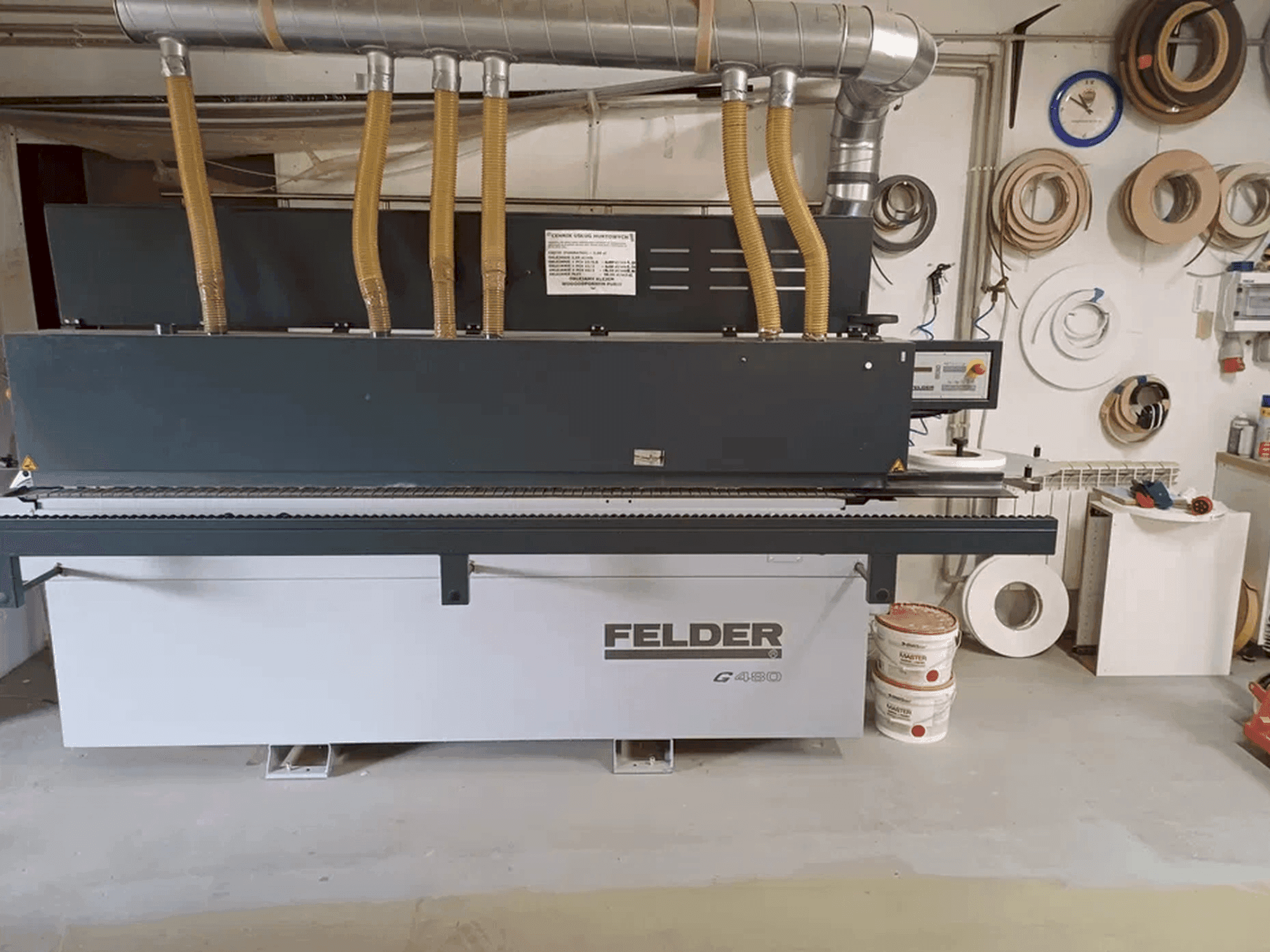 Frontansicht der FELDER G480 Maschine