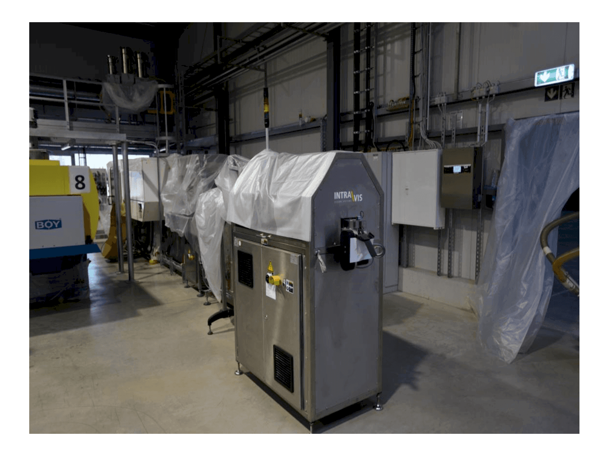 Frontansicht der INTRAVIS Capwatcher 6432 Maschine