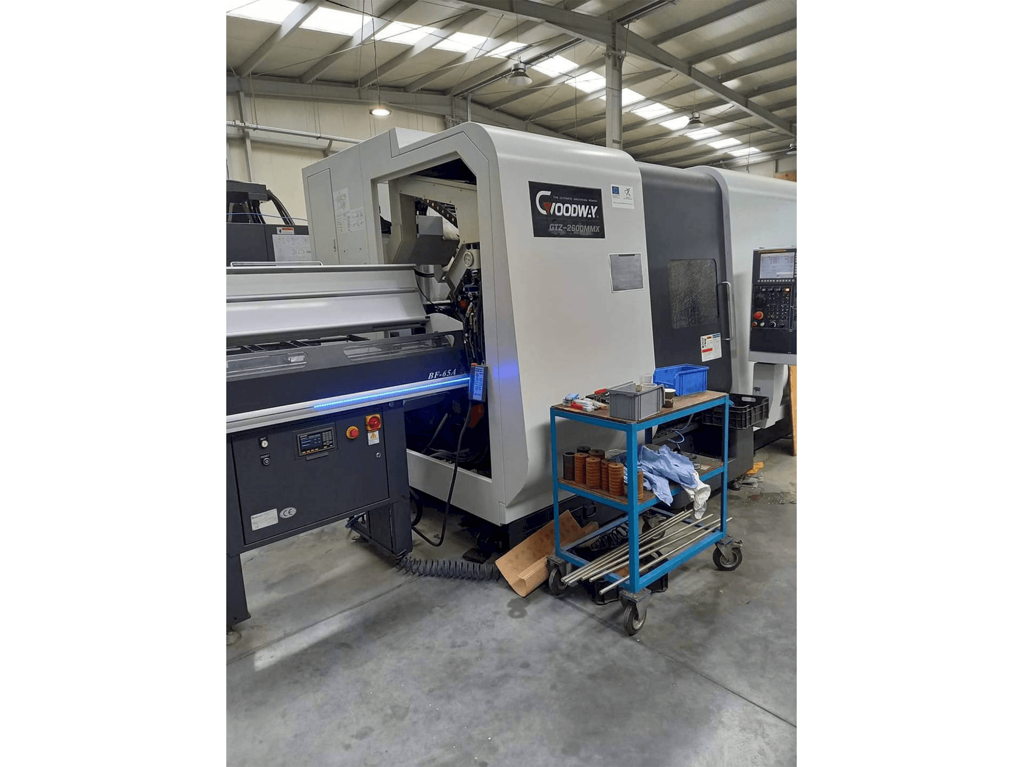 Frontansicht der Goodway GTZ-2600 MMX Maschine