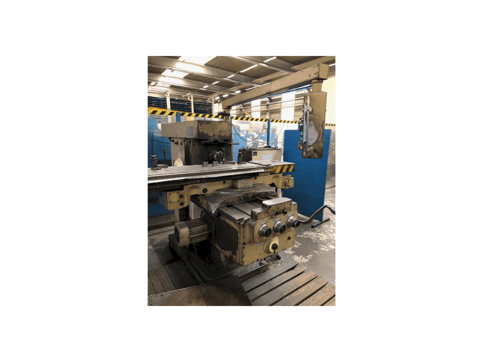 Frontansicht der FU W 400 VI / 2 Maschine