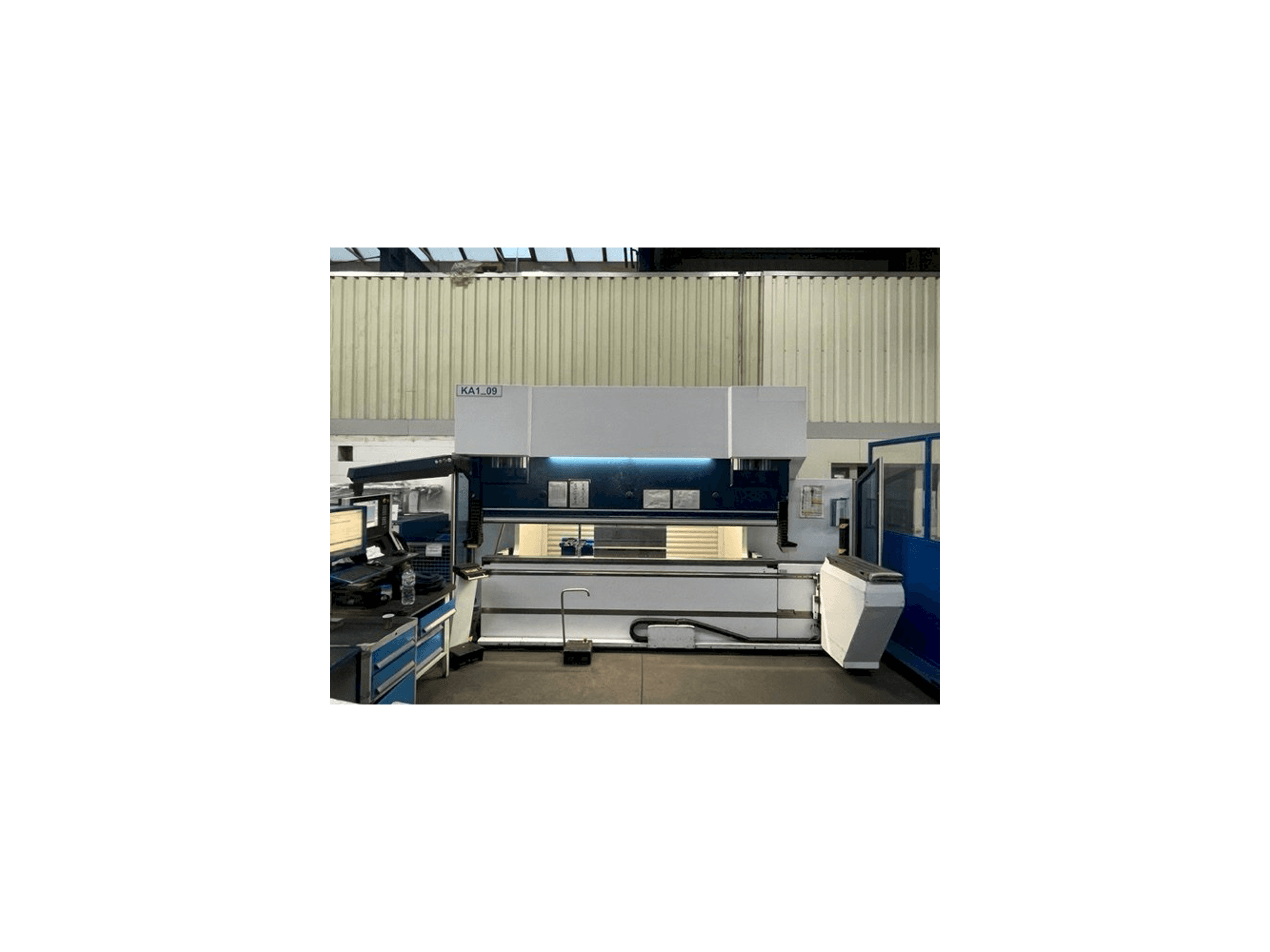 Frontansicht der Trumpf TruBend 5130 Maschine