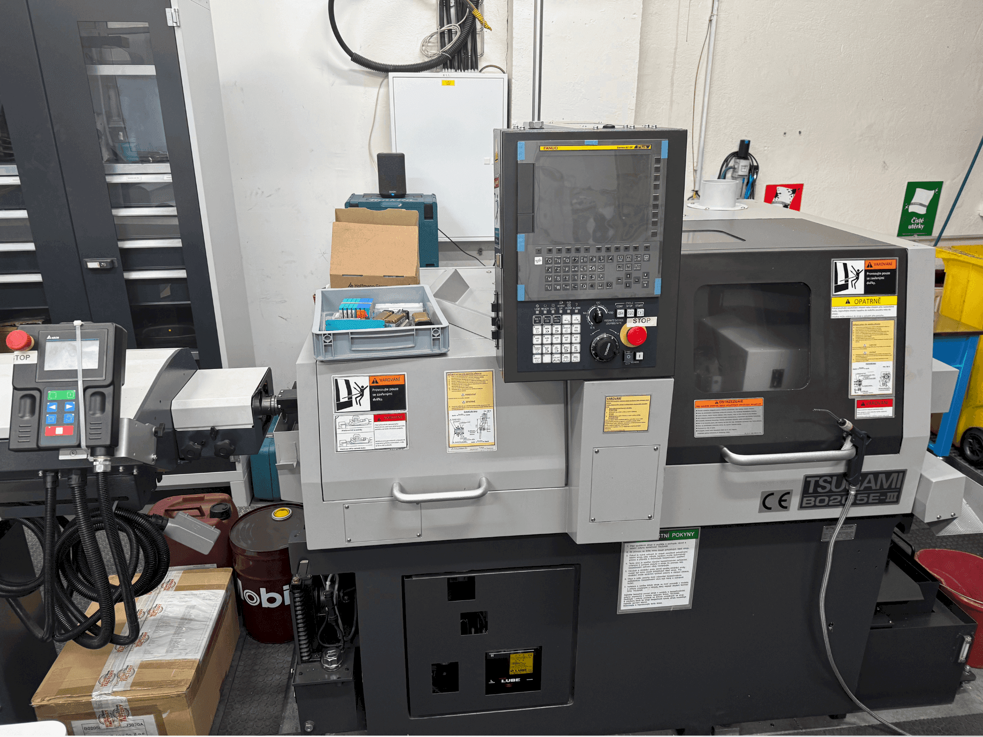 Frontansicht der TSUGAMI B0205E-III Maschine