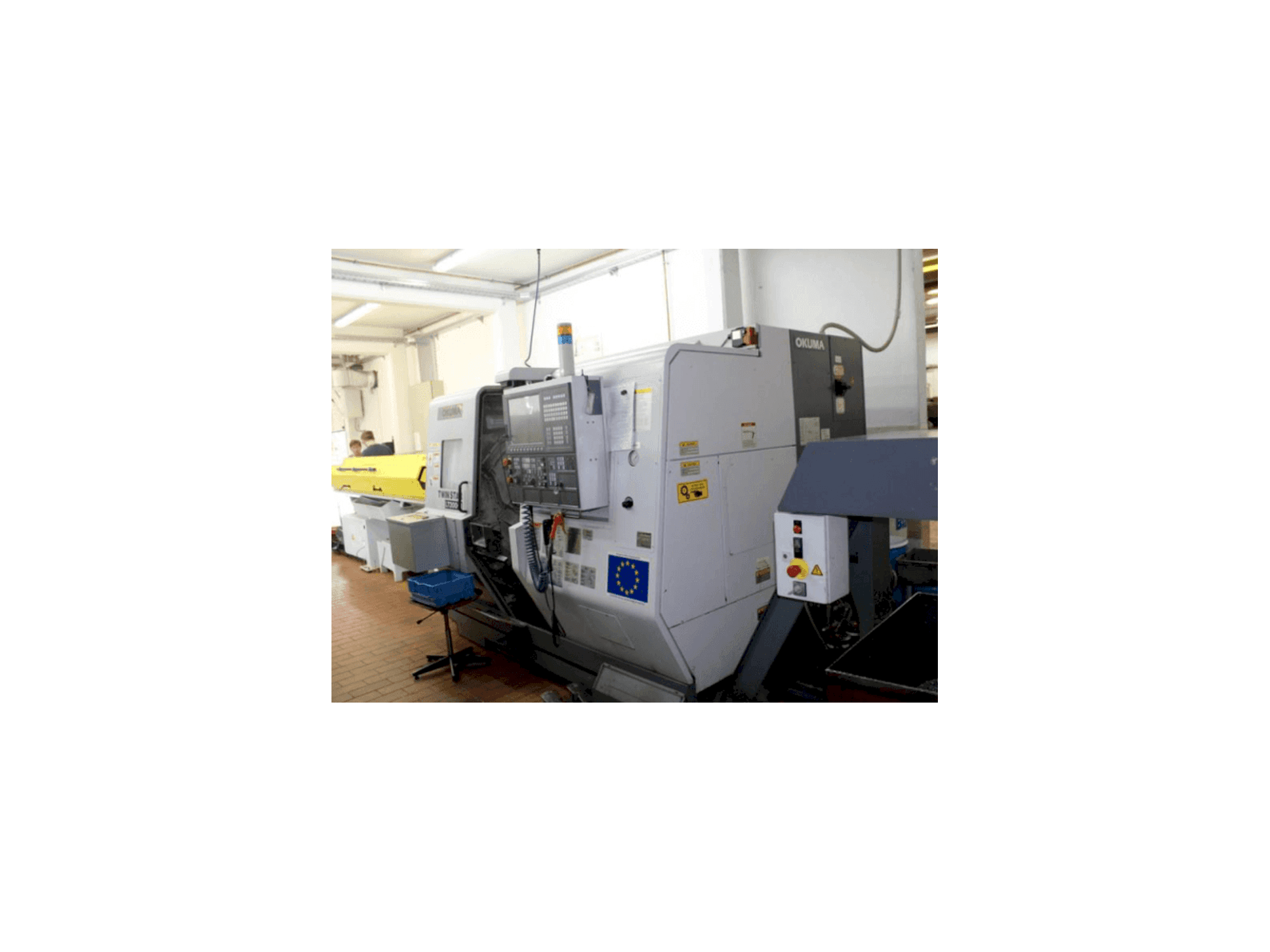 Frontansicht der Okuma TWIN STAR LT200-M Maschine