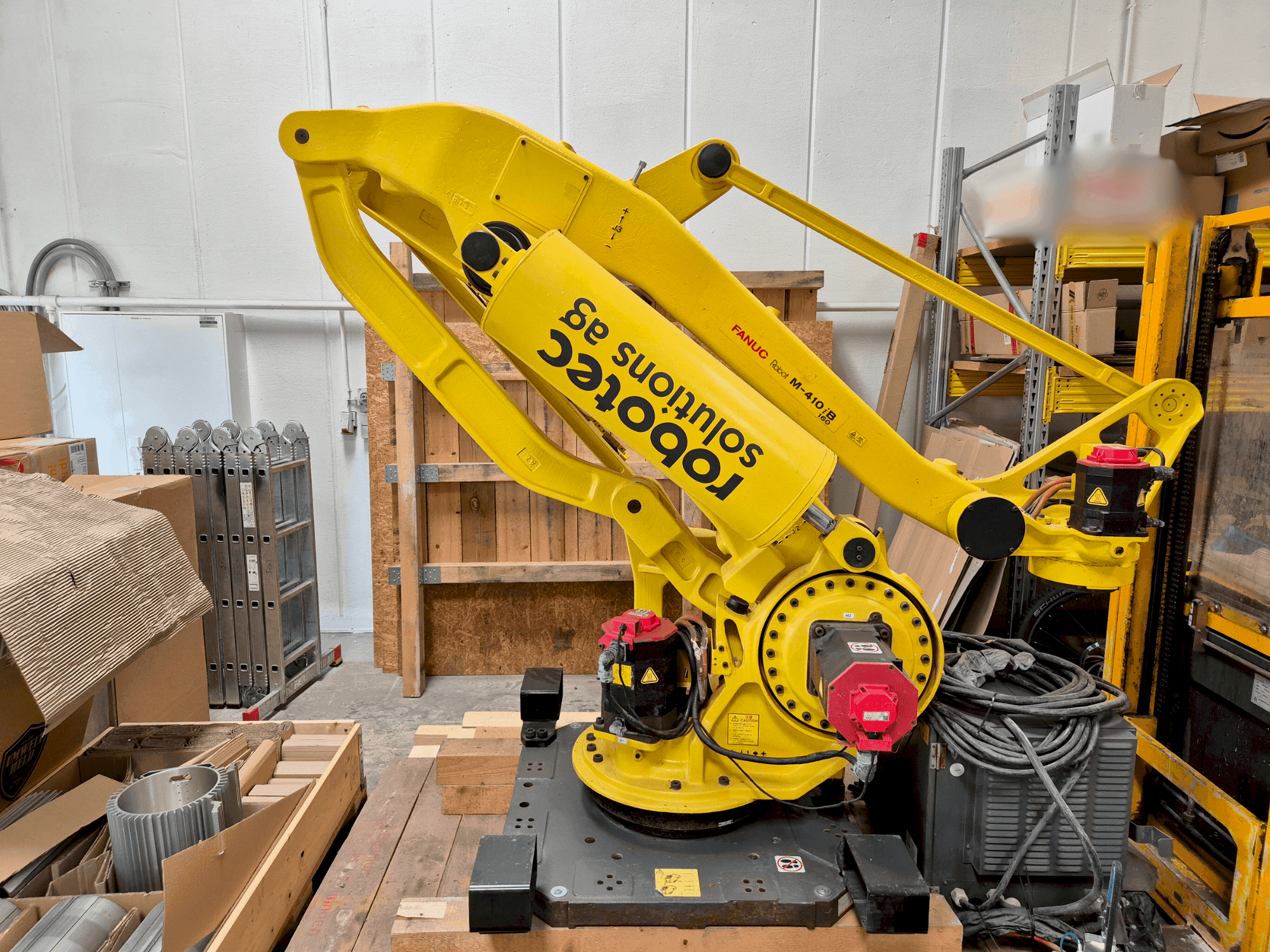 Frontansicht der FANUC M-410iB 160 Maschine