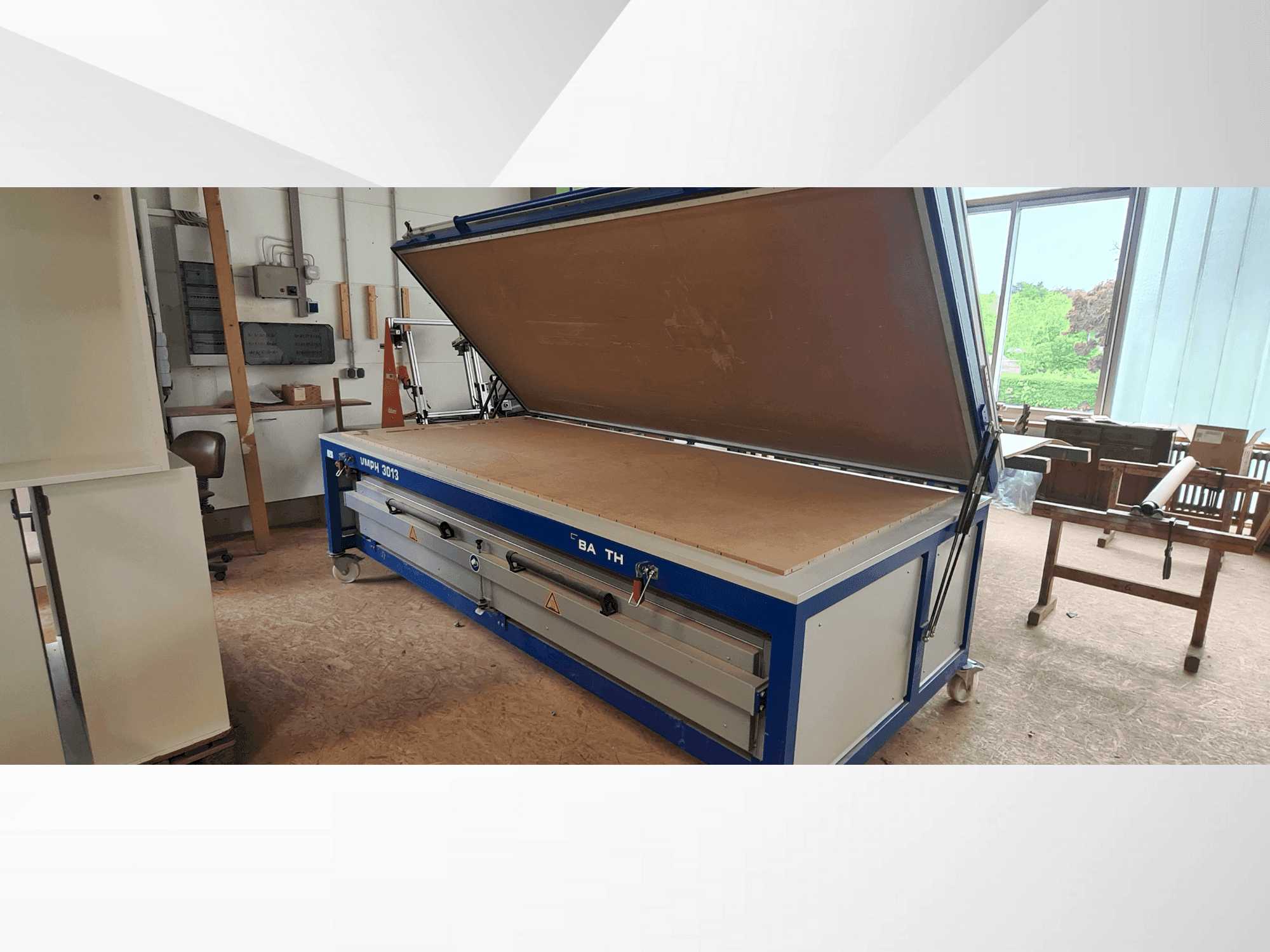 Frontansicht der BARTH VMPH 3013 Maschine