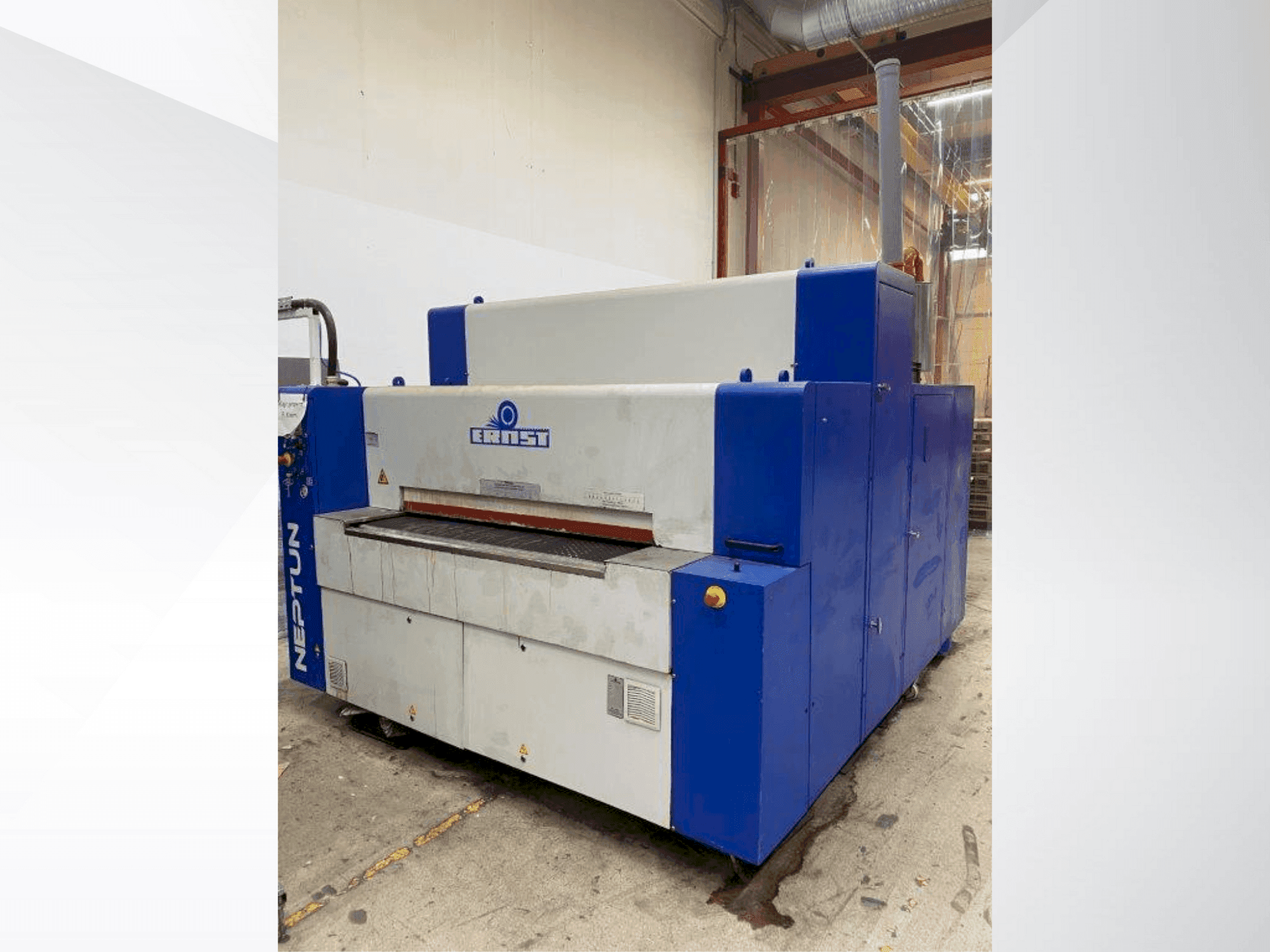 Frontansicht der ERNST Neptun EKB Maschine