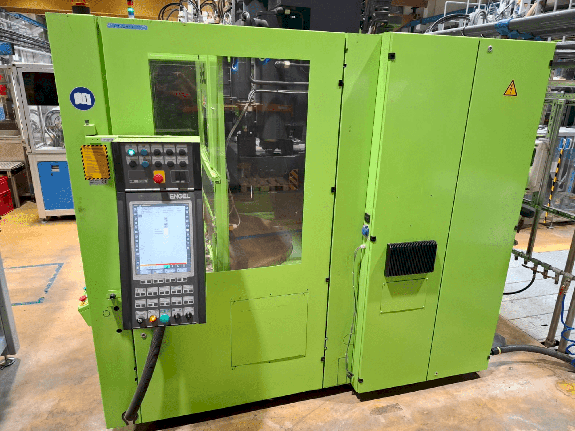 Frontansicht der Engel Insert 80V/40 Maschine