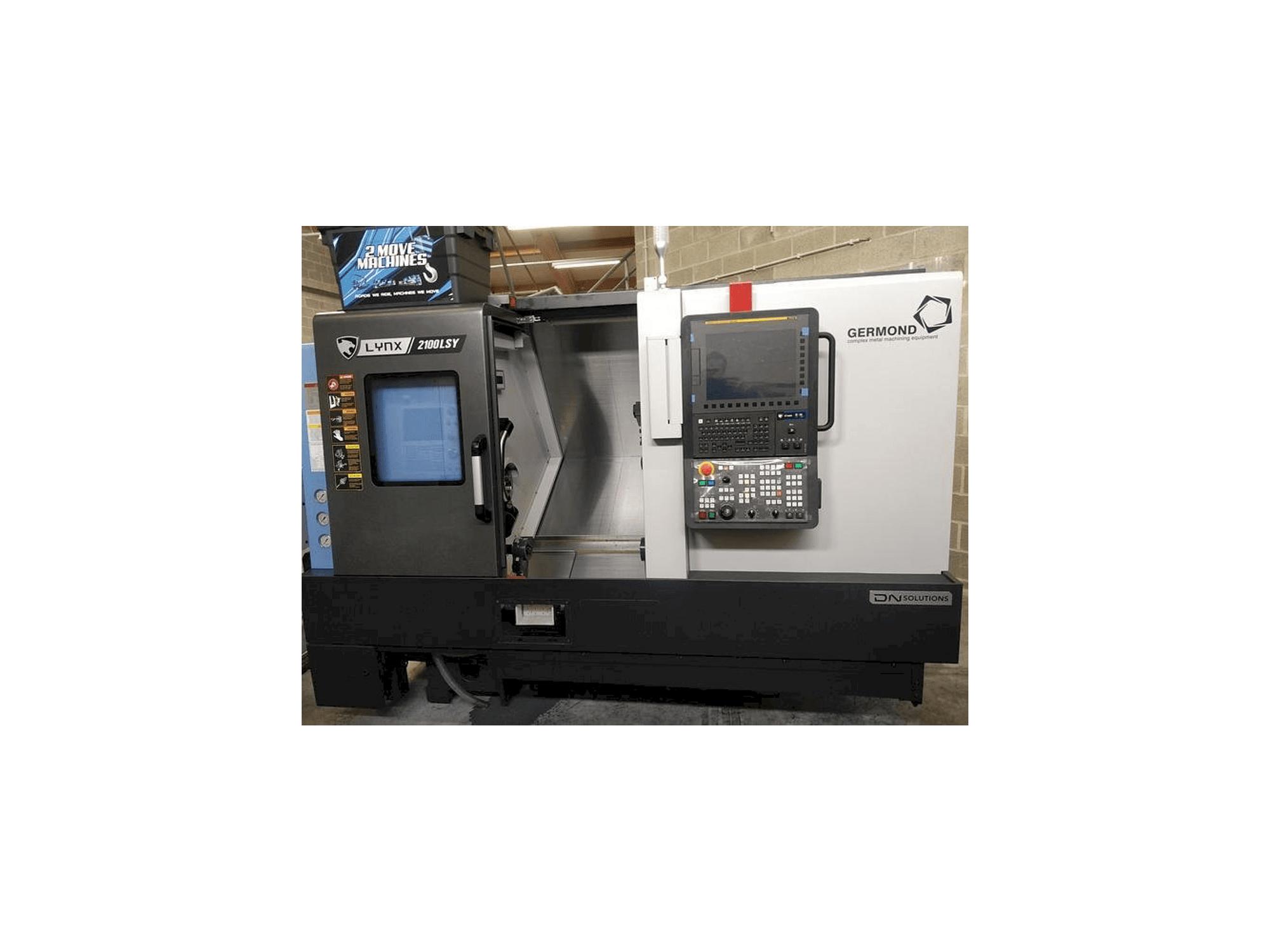 Frontansicht der DN SOLUTIONS LYNX 2100 LSYB Maschine