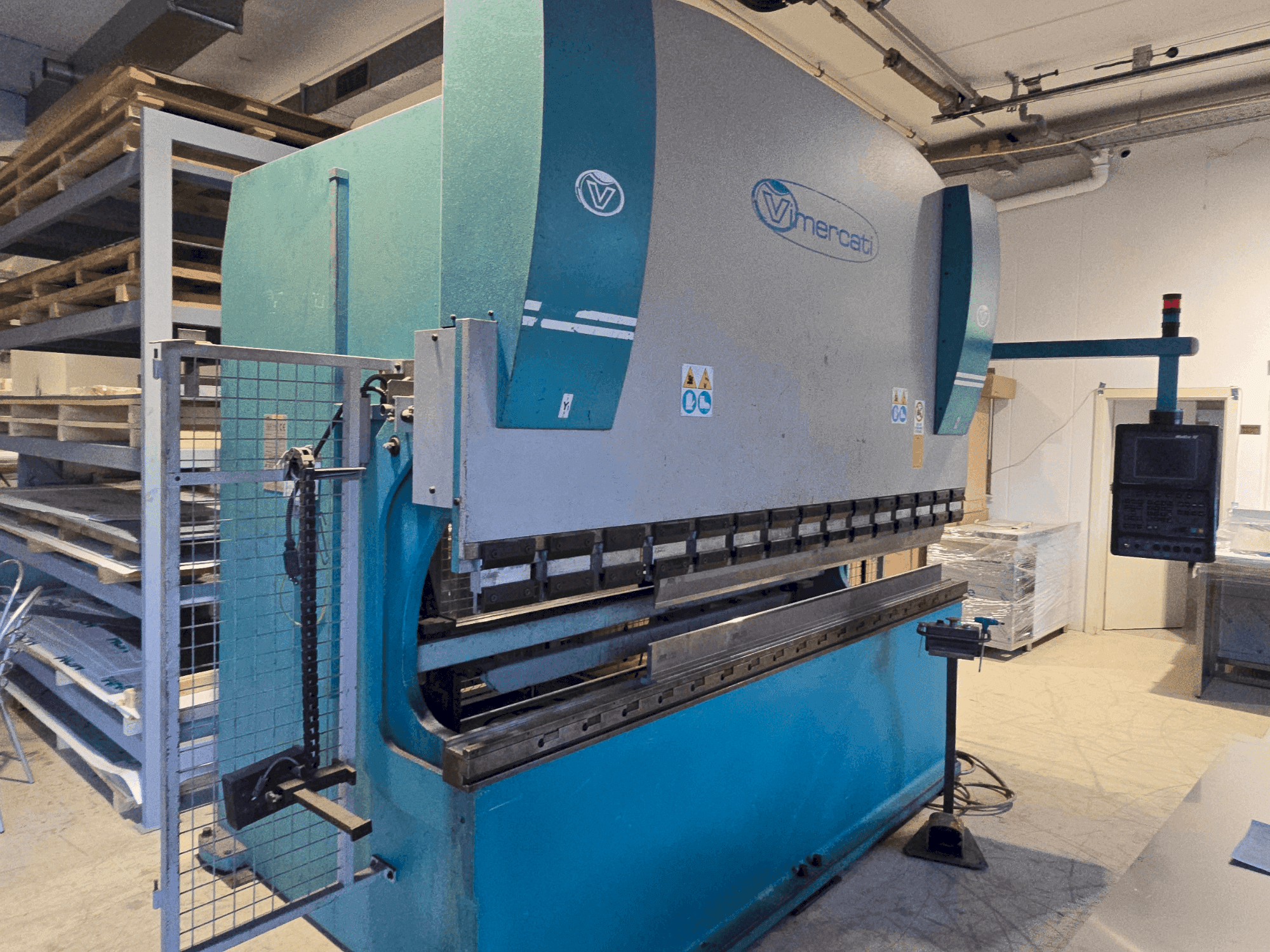 Frontansicht der Vimercati PHSI 100x3050 Maschine