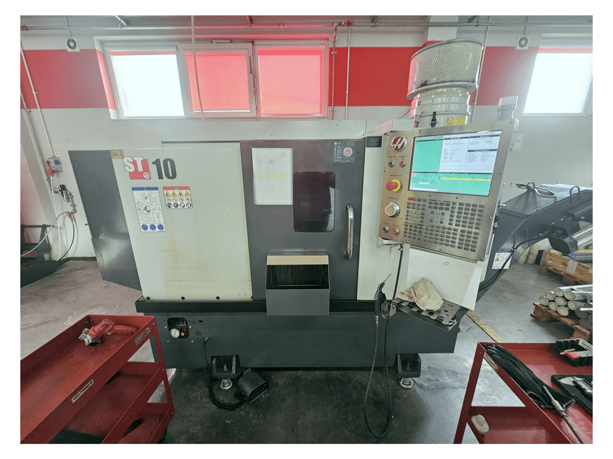Frontansicht der HAAS ST-10 Maschine