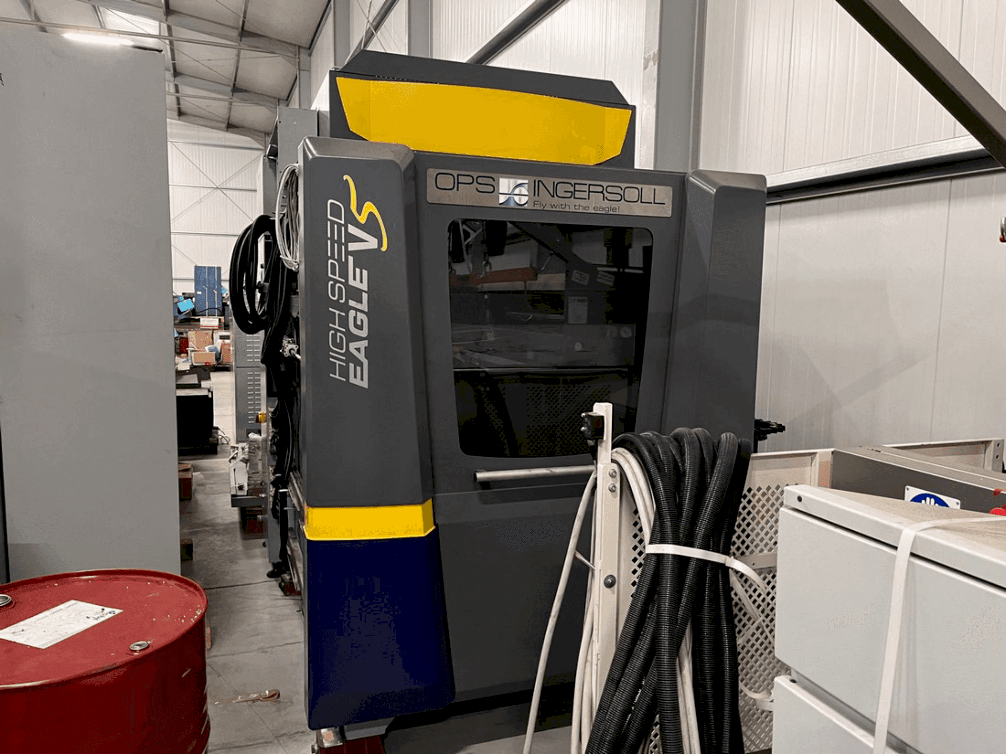 Frontansicht der INGERSOLL High Speed Eagle V5 Maschine