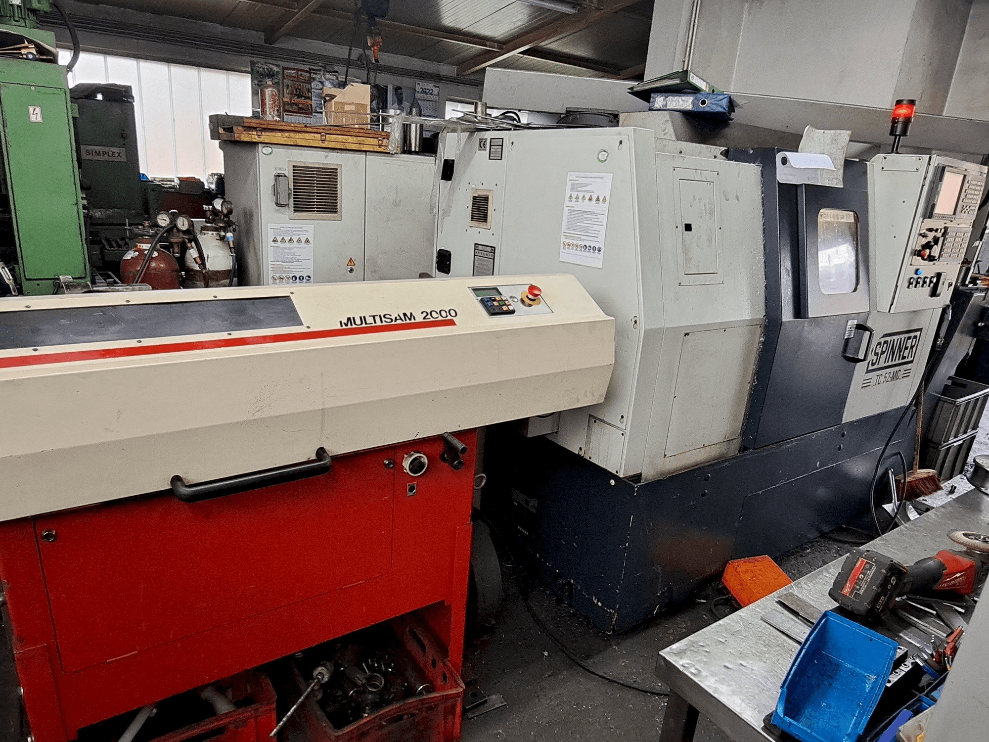 Frontansicht der SPINNER TC 52-MC Maschine