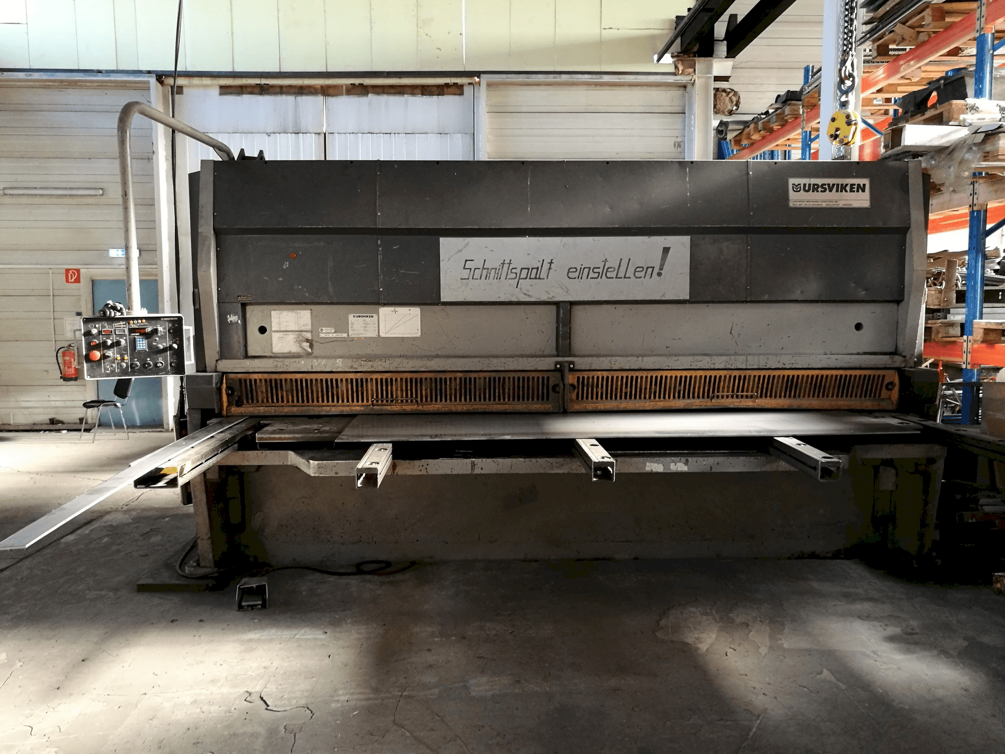 Frontansicht der Ursviken GSA 640 Maschine