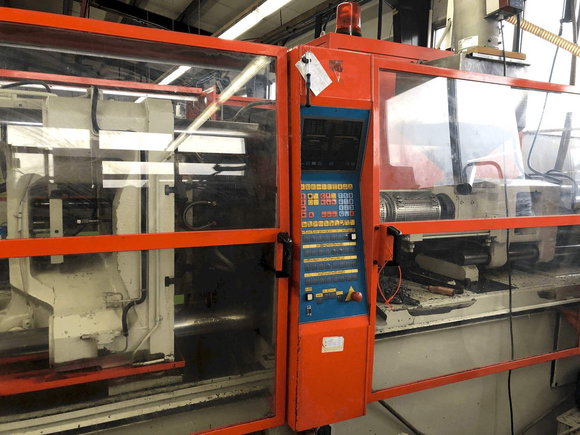 Frontansicht der MIR RMP 200 Maschine