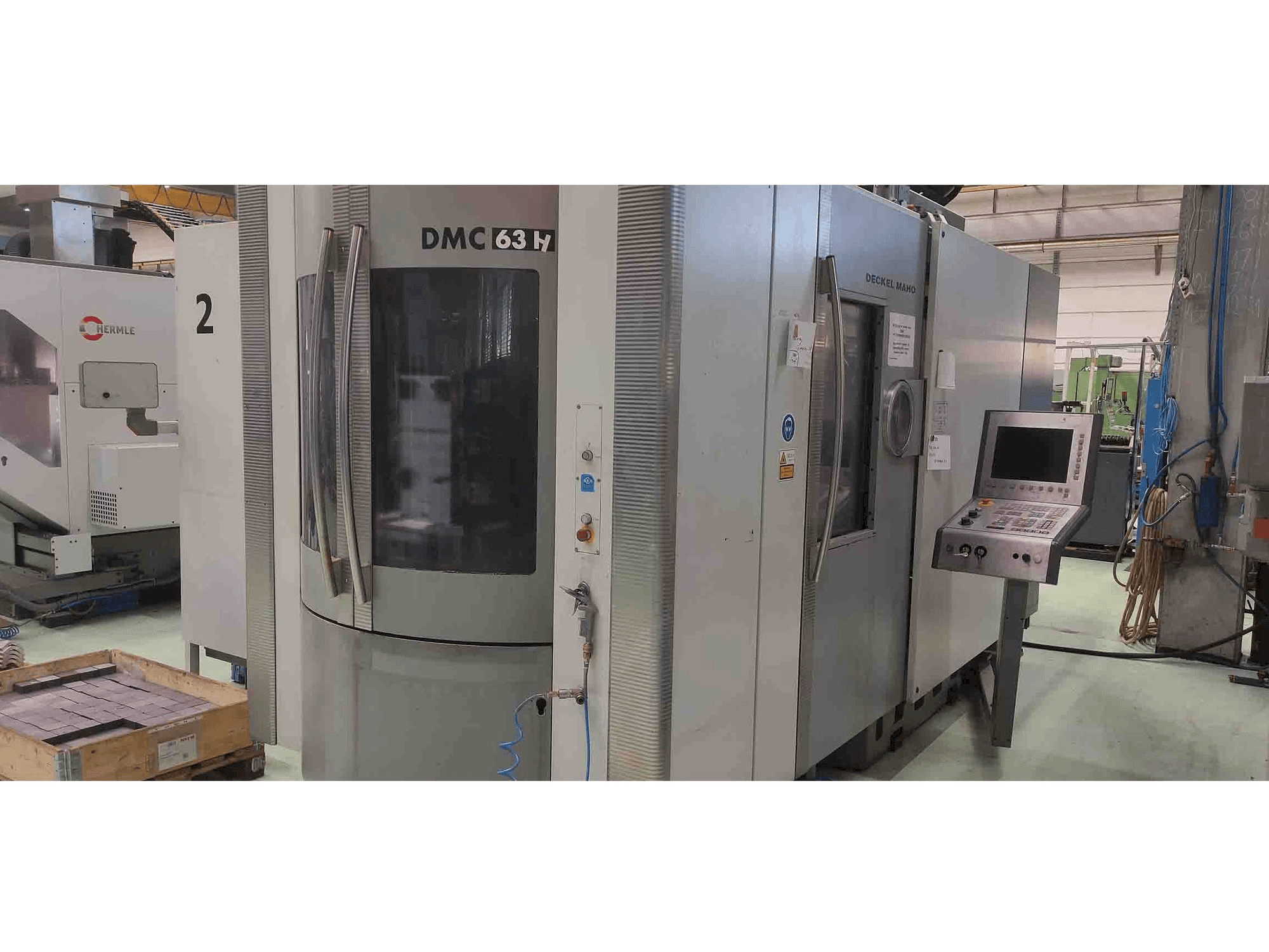 Frontansicht der DMG DMC63H Maschine
