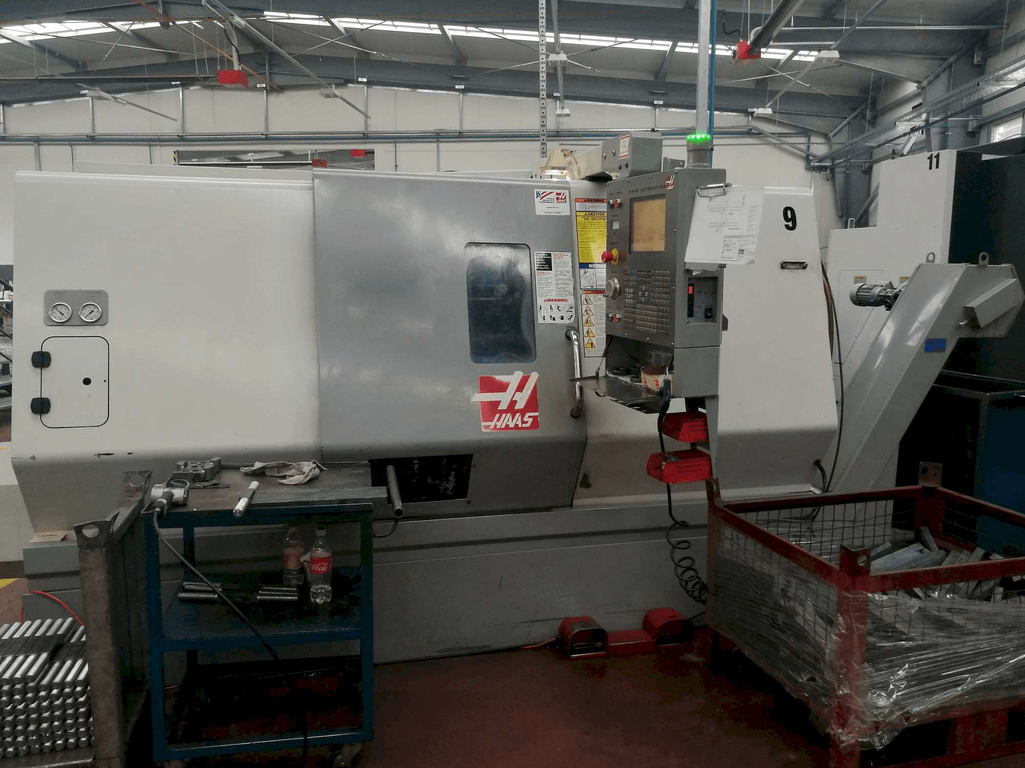 Frontansicht der HAAS SL-30THE Maschine