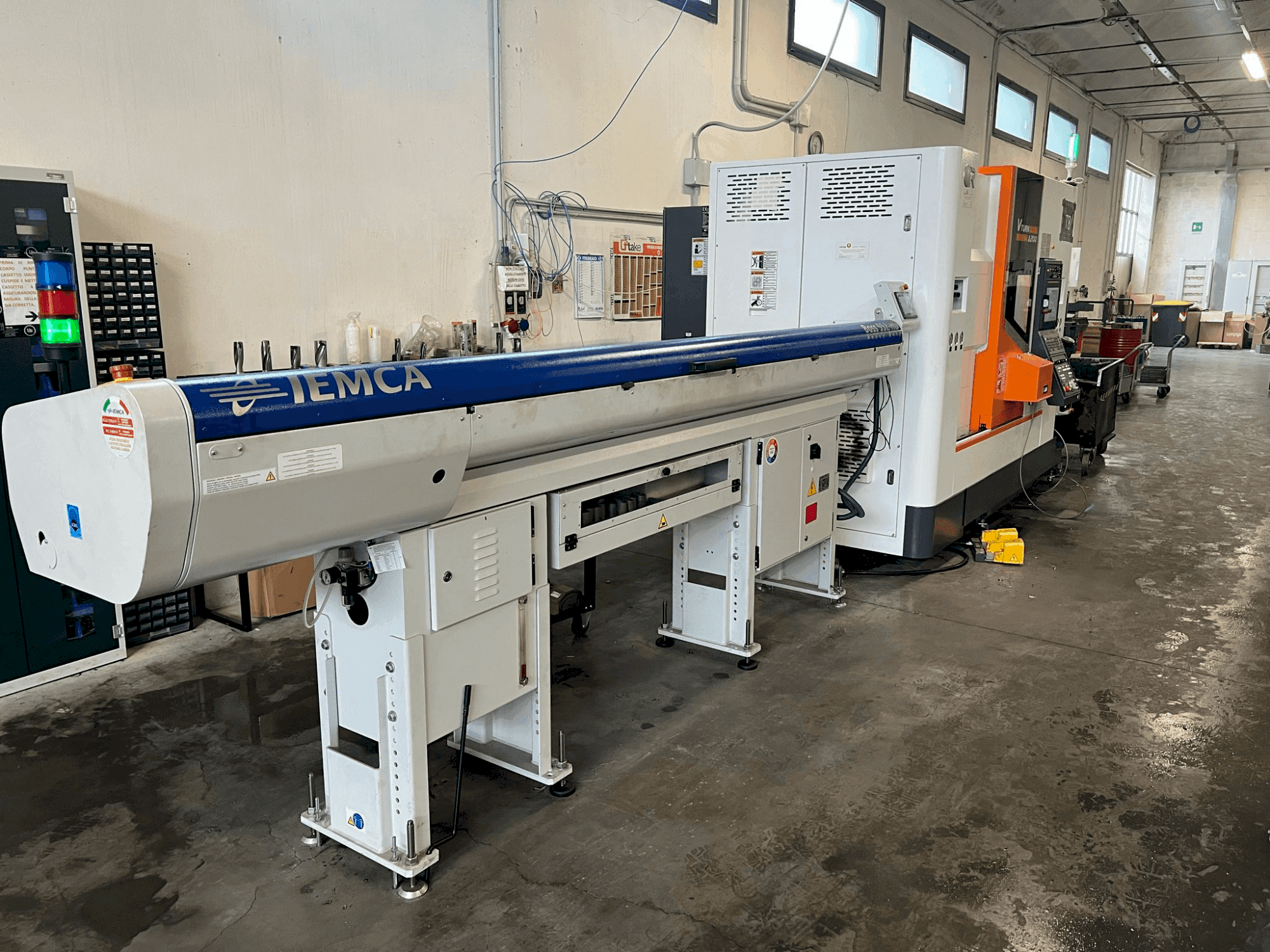 Frontansicht der Victor V-turn A200Y Maschine