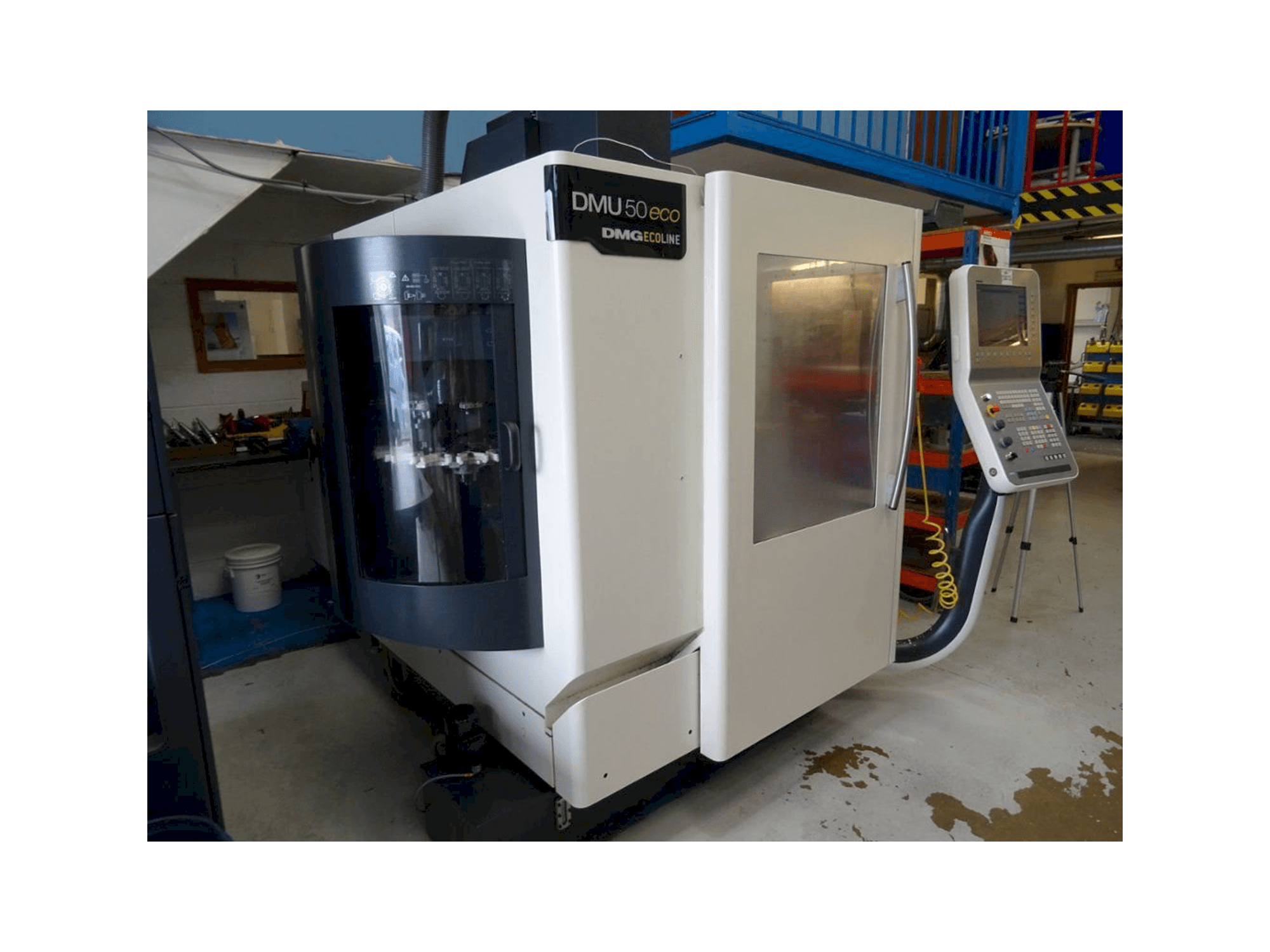 Frontansicht der DECKEL MAHO DMU 50Eco Maschine