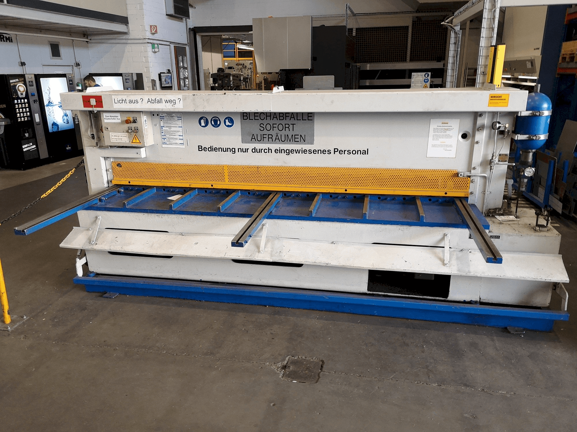 Frontansicht der PASKOWSKY TSH 10 MM Maschine