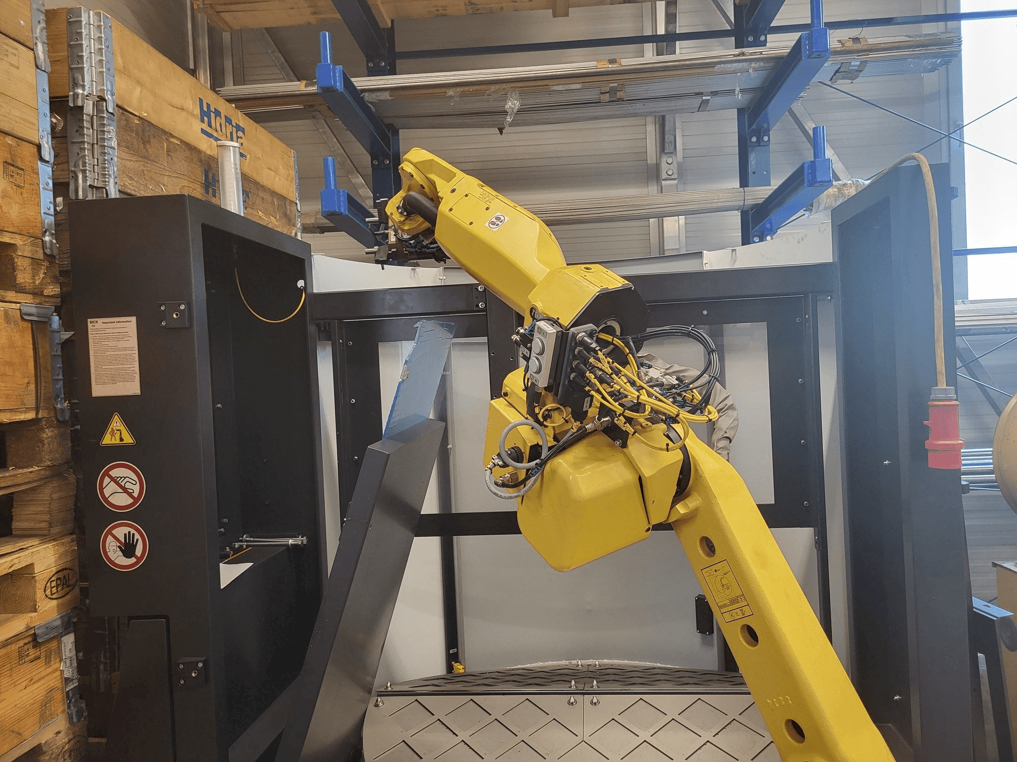 Frontansicht der HALTER Load Assistant U-20 Maschine