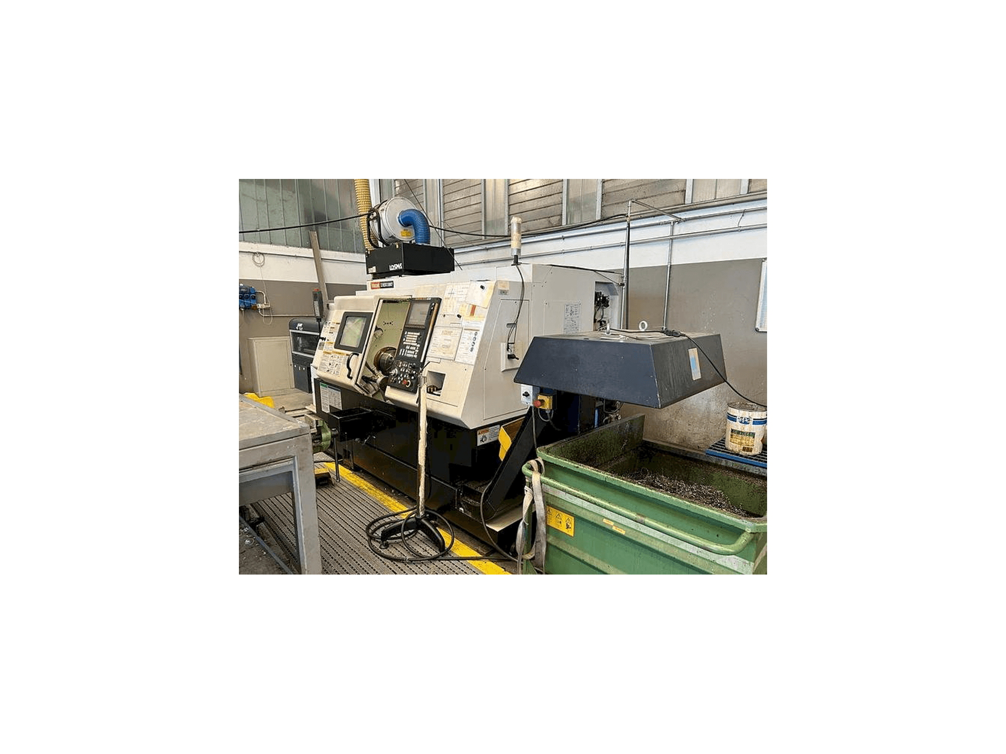 Frontansicht der Mazak QT NEXUS 250MSY Maschine