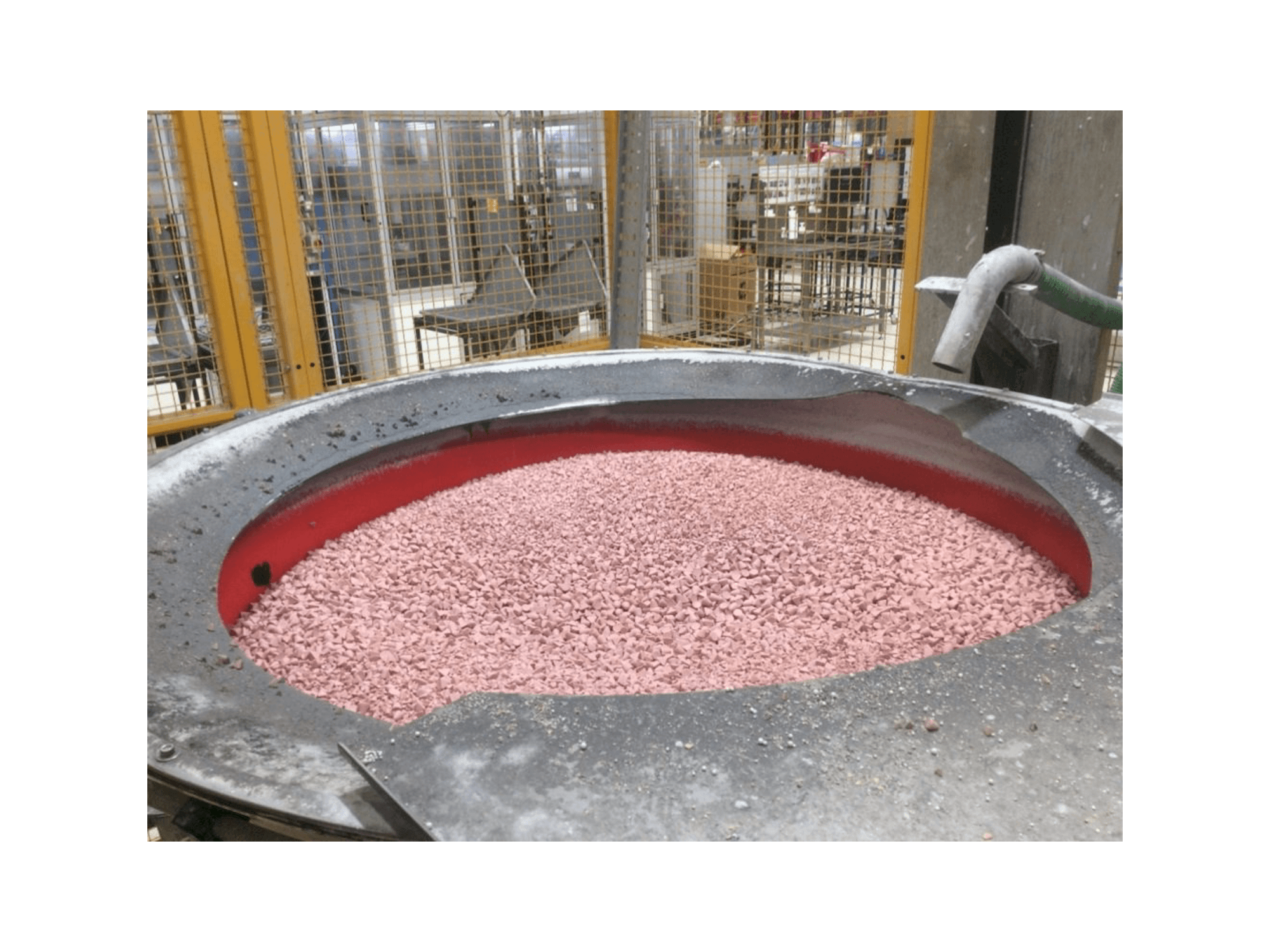 Frontansicht der Rosler R4/1300.2 SF Maschine