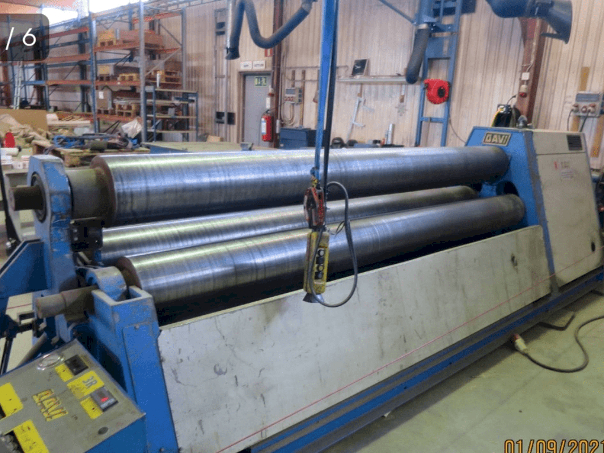 Frontansicht der PROMAU MCO 3028 Maschine