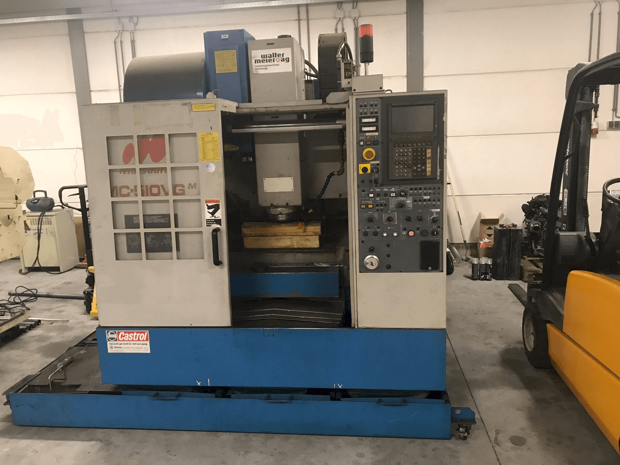Frontansicht der Matsuura MC 510 VG M Maschine