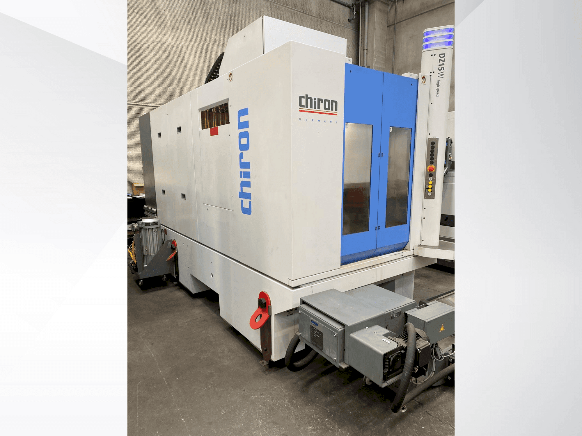 Frontansicht der CHIRON DZ15W HS Maschine