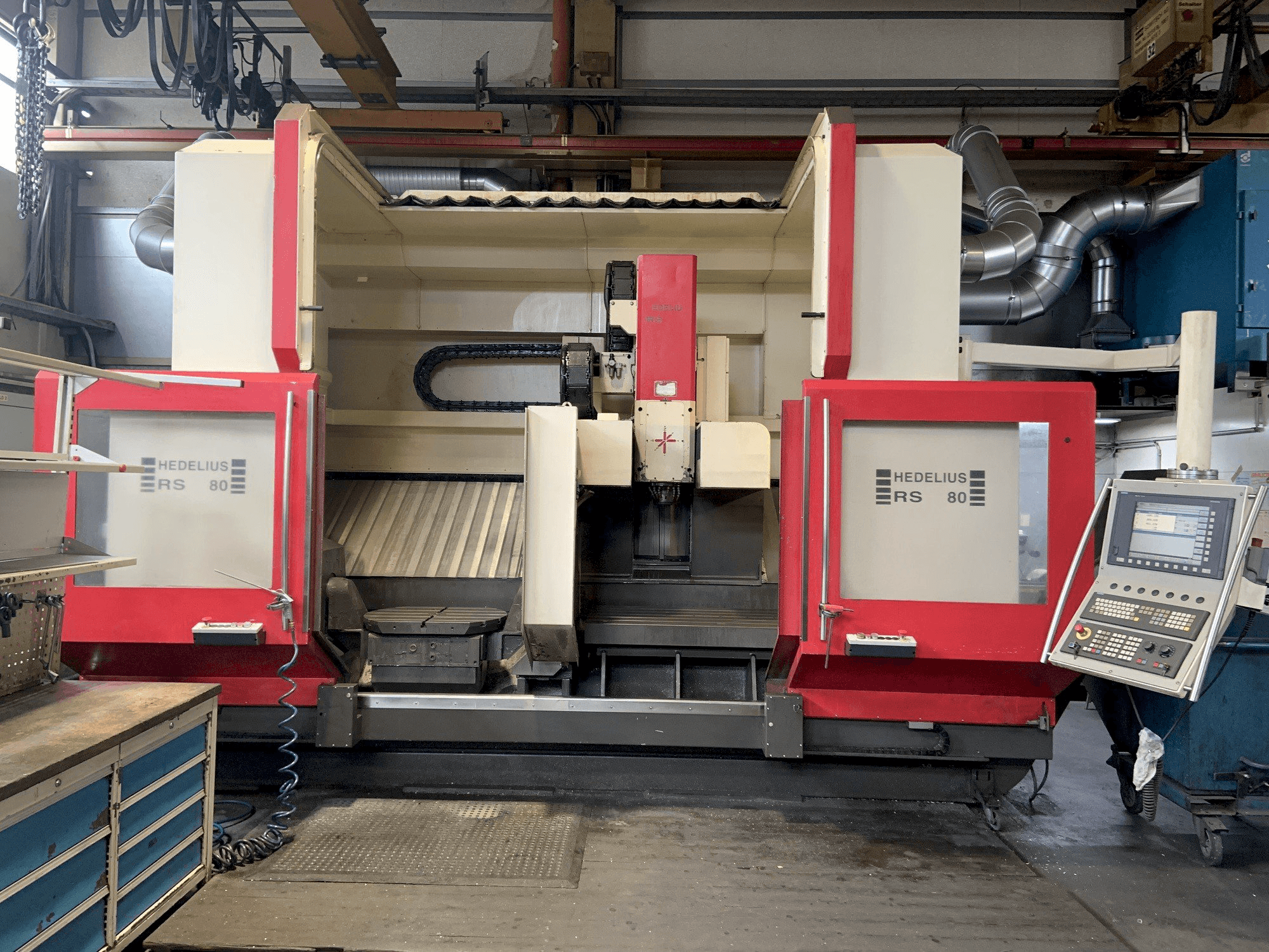 Frontansicht der HEDELIUS RS80 K - 2300 Maschine