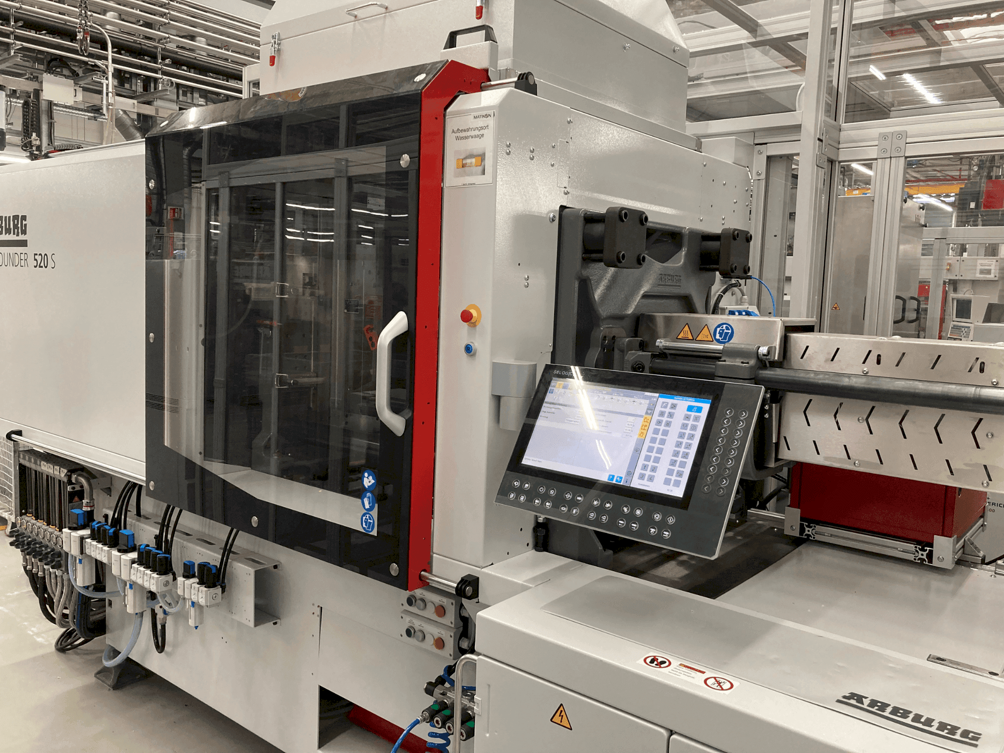 Frontansicht der Arburg Allrounder 520 S 1600-400 Maschine