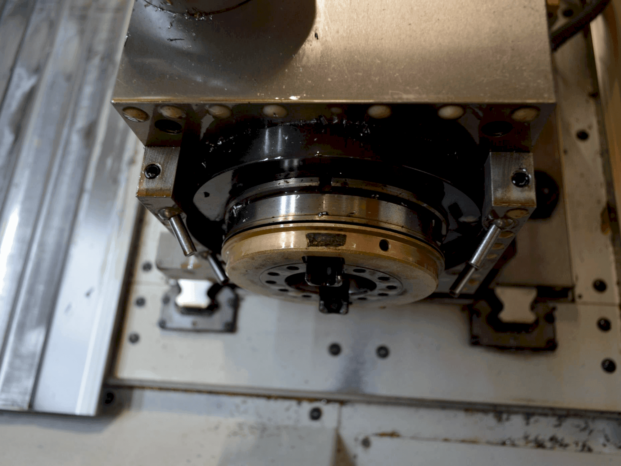 Arbeitsraum der KUNZMANN WF650 Maschine