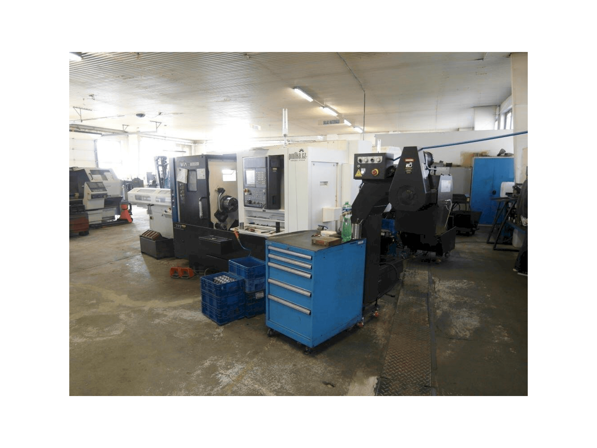 Frontansicht der Hyundai Wia L230LMSA Maschine