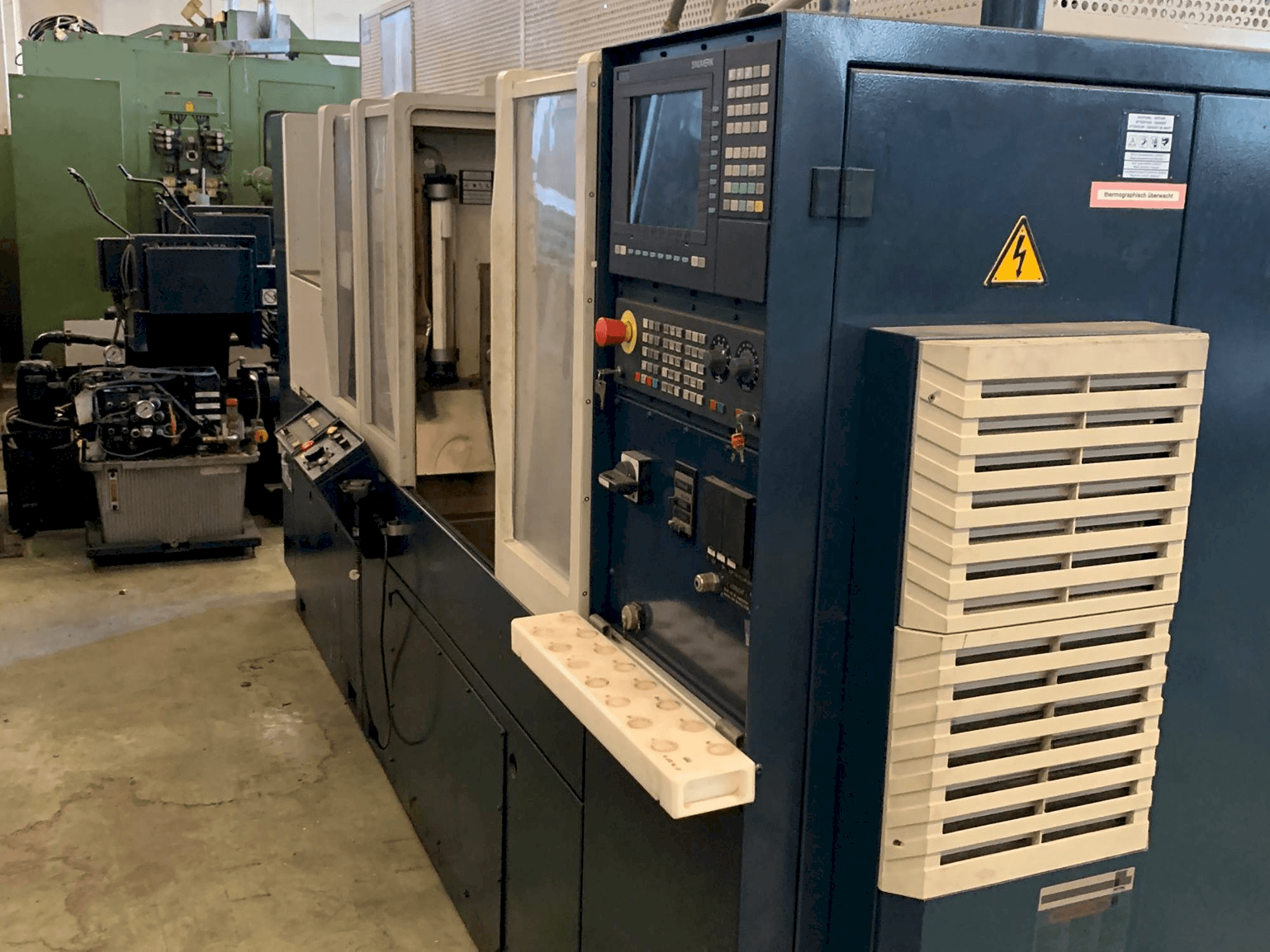 Frontansicht der SPINNER PD 48 Maschine