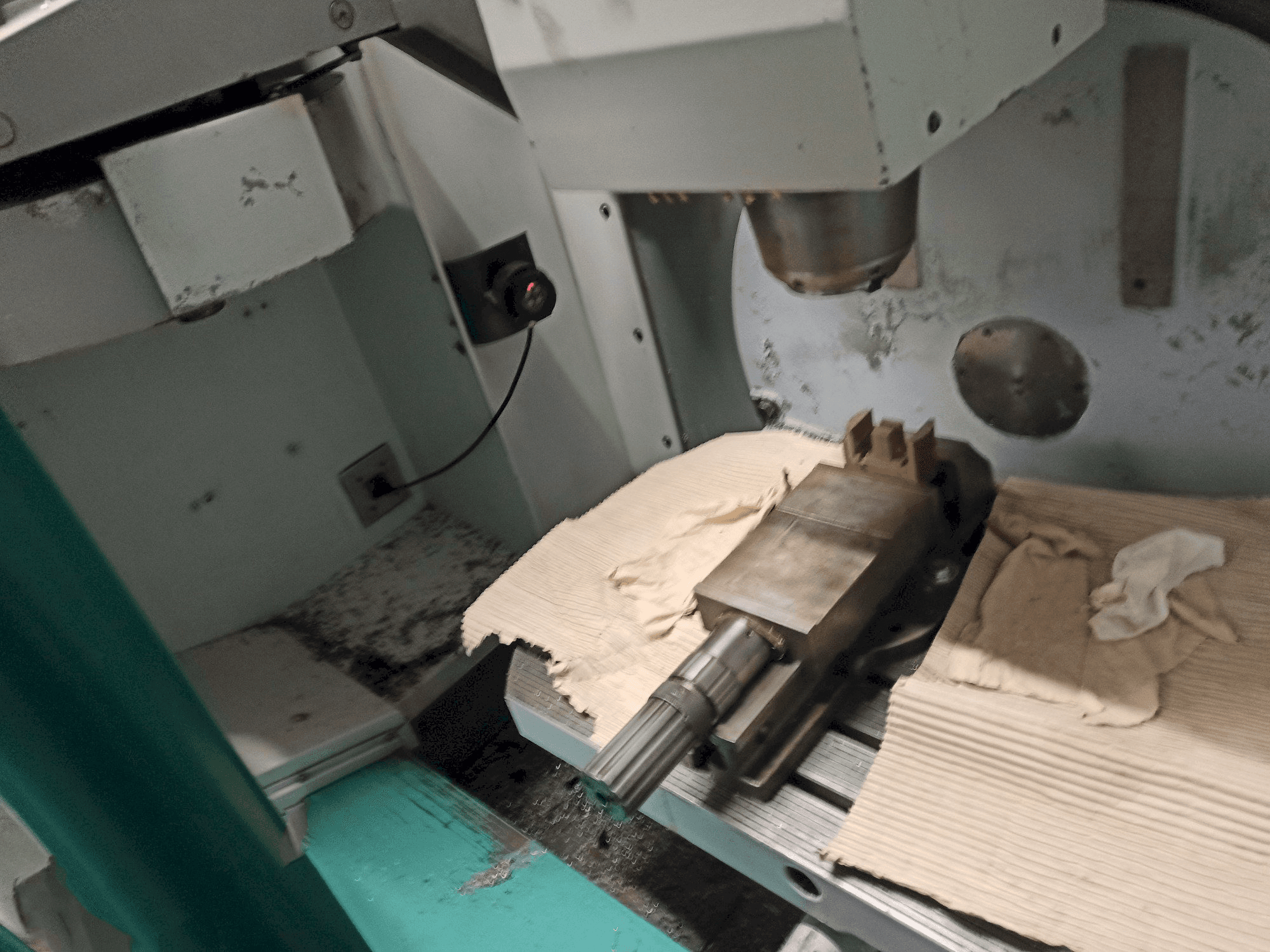 Arbeitsraum der DECKEL MAHO DMU 50 T Maschine