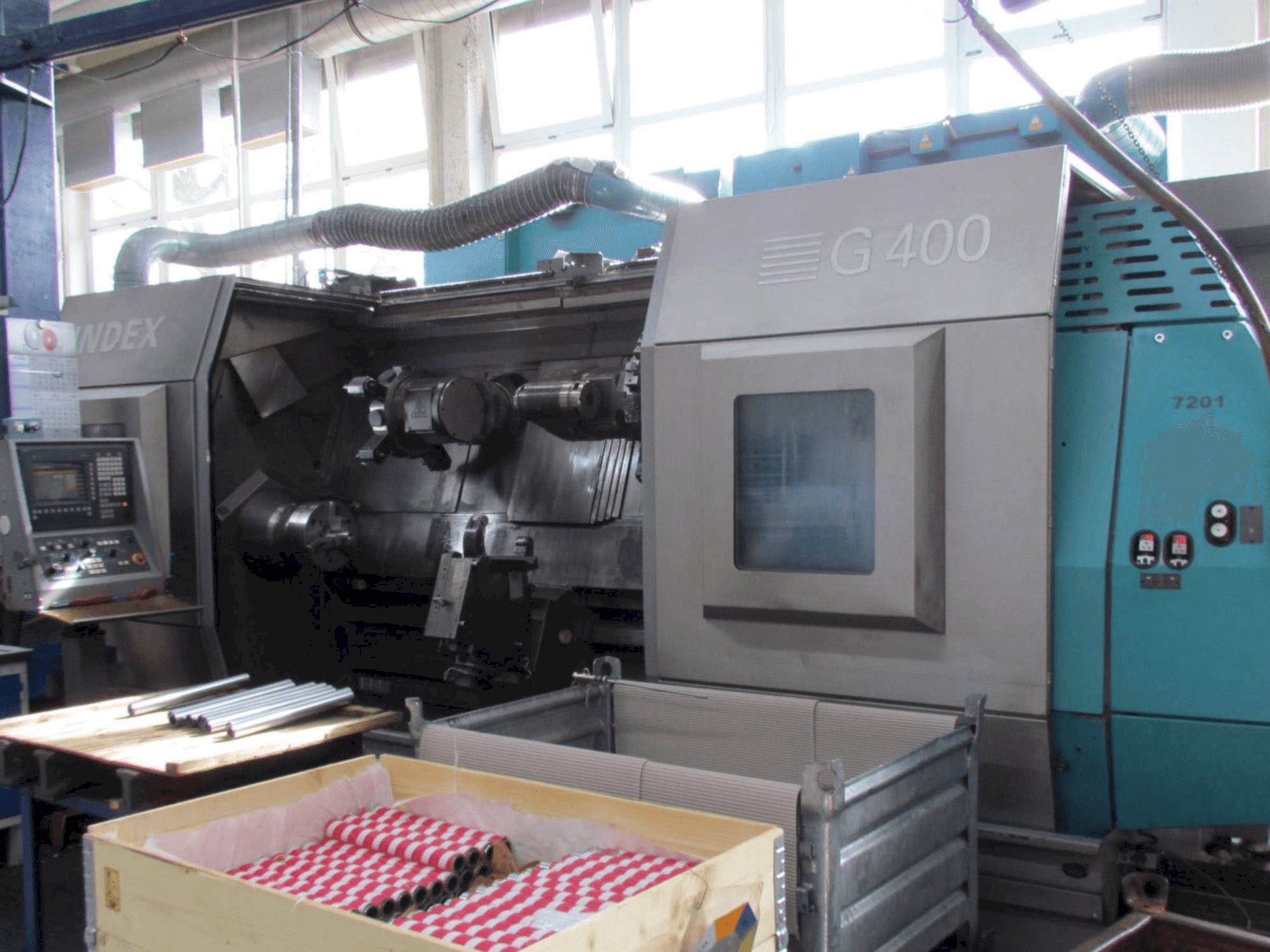 Frontansicht der Index G400 Maschine