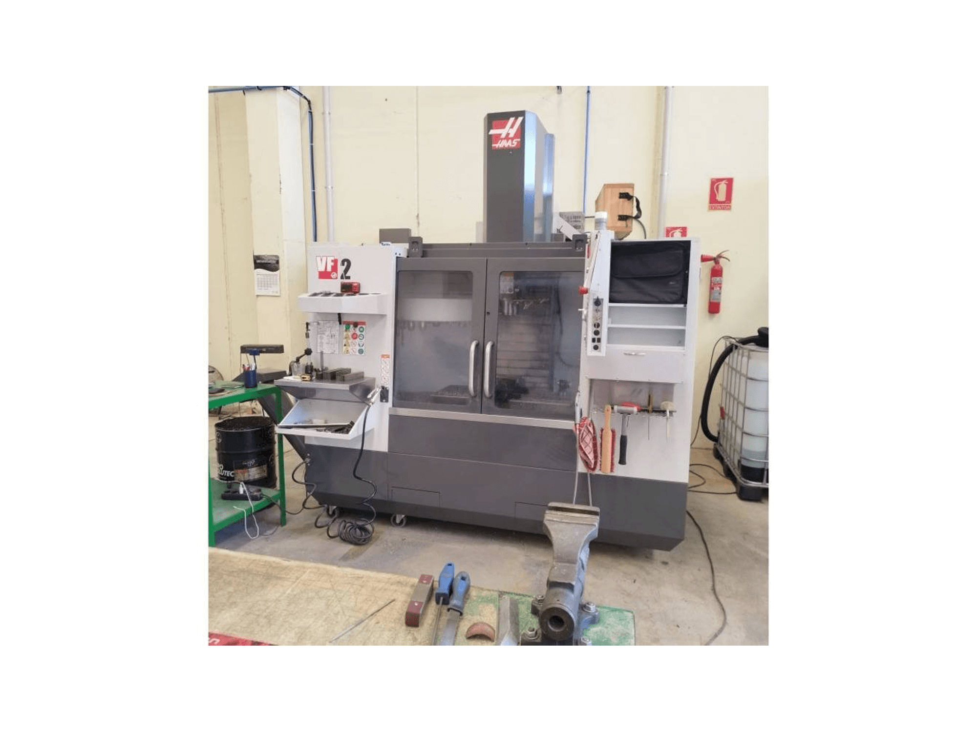 Frontansicht der HAAS VF-2 Maschine
