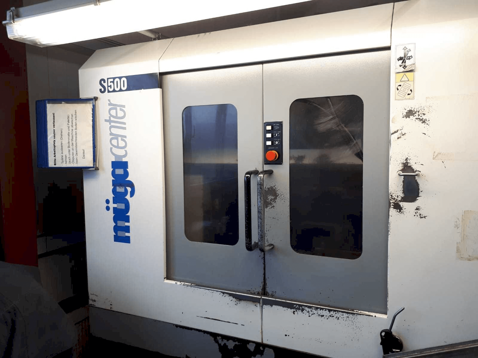 Frontansicht der Muga S500 Maschine