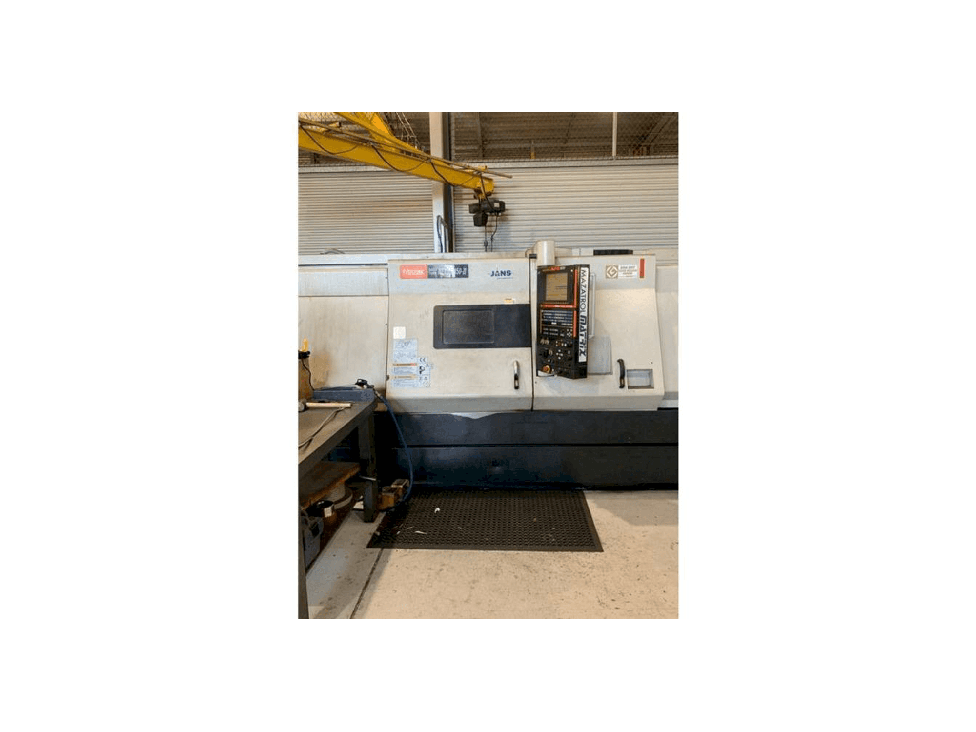 Frontansicht der Mazak QUICK TURN NEXUS 450 II Maschine