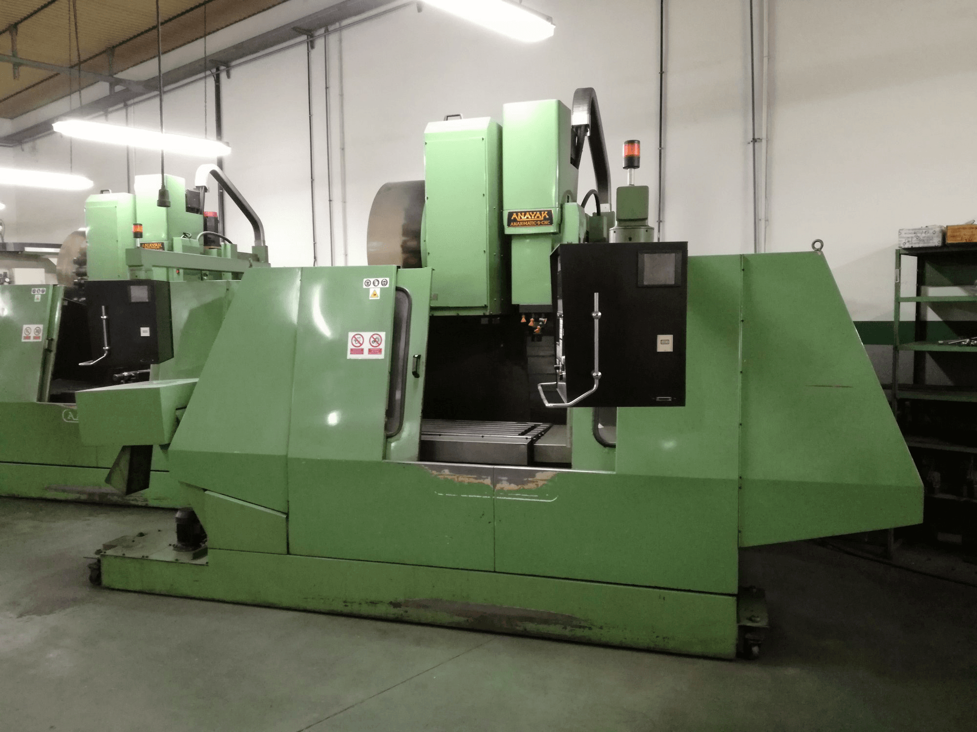 Frontansicht der ANAYAK ANAKMATIC 9 Maschine