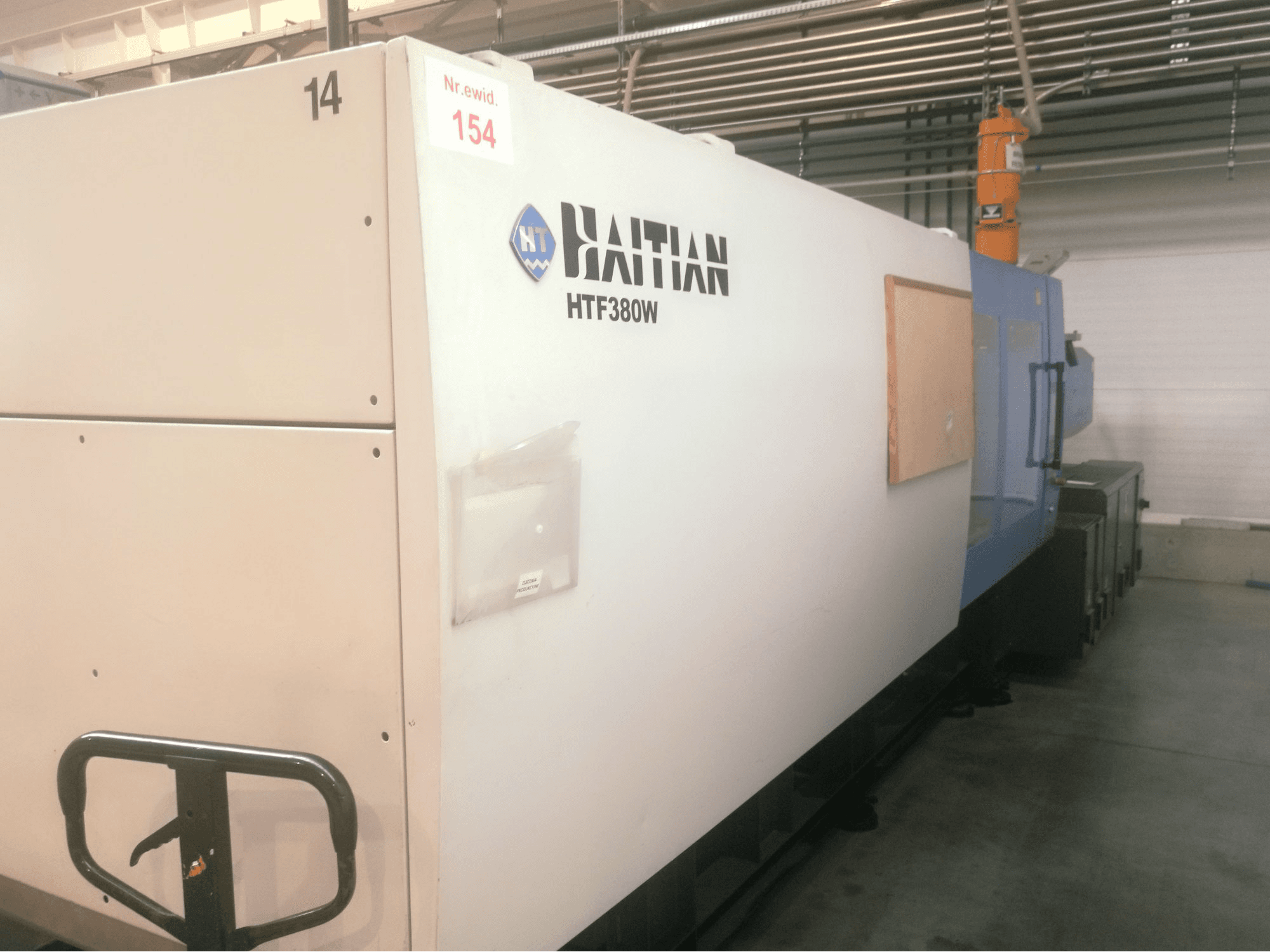 Linke Seitenansicht der HAITIAN HFT 380 W Maschine
